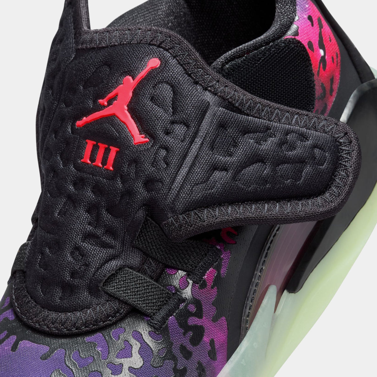 Exclusive Zion 3 Solar Red Preschool Basketball Shoes (Black/Solar Red/Vivid Purple/Barely Volt) — 10.5C — Side View