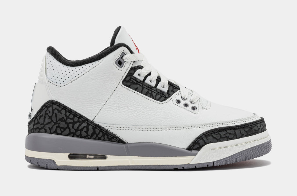 Exclusive Air Jordan 3 Retro Cement Grey Grade School Lifestyle Shoes (Summit White/Cement Grey/Black/Fire Red) — 3.5Y — Front View