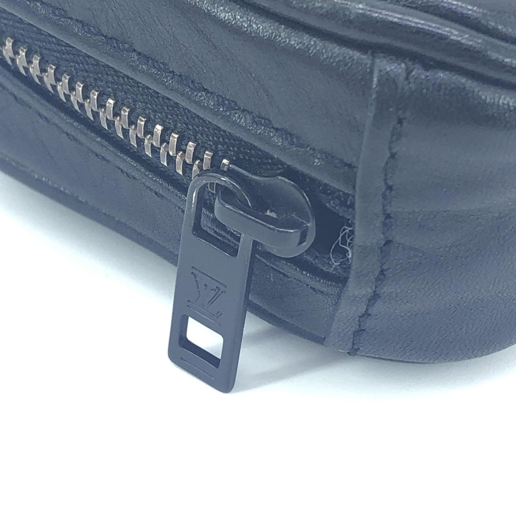 Louis Vuitton Black Leather Zippered Carrying Women's Case (Pre-Owned)
