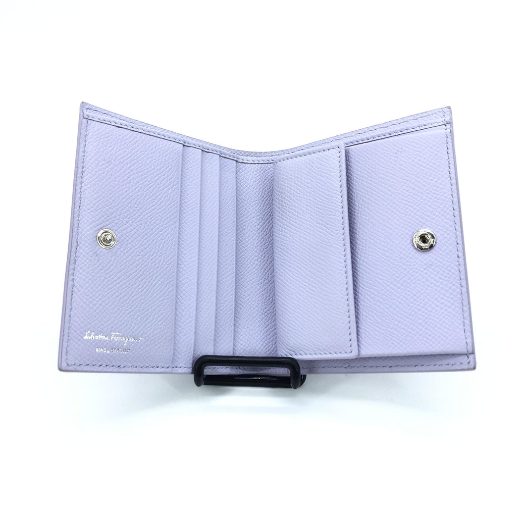 Salvatore Ferragamo Gancini Leather Compact Women's Wallet (Pre-Owned)