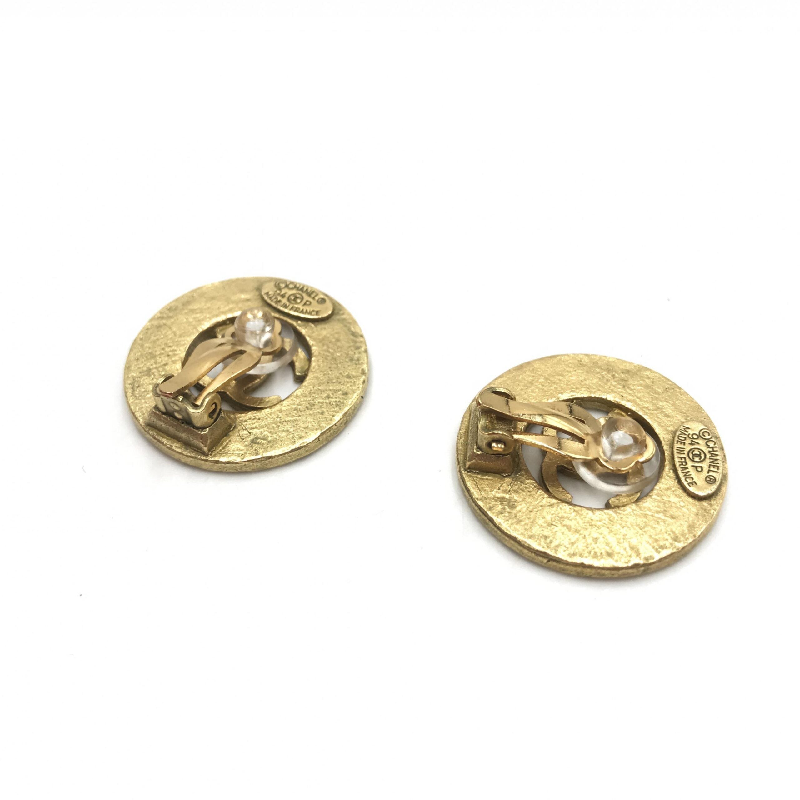 Chanel Gold Plated CC Logo Circular Women's Earrings (Pre-Owned)