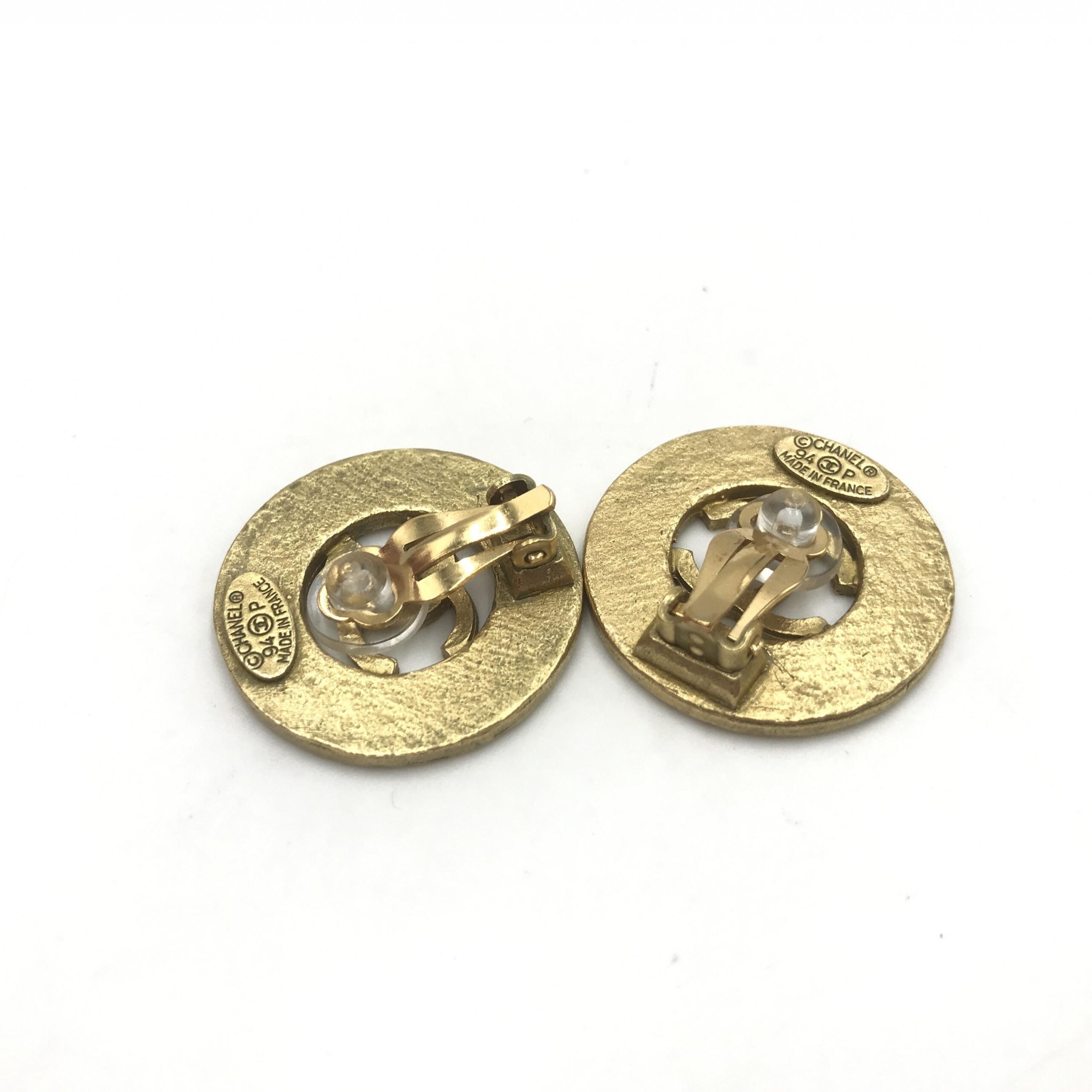 Chanel Gold Plated CC Logo Circular Women's Earrings (Pre-Owned)