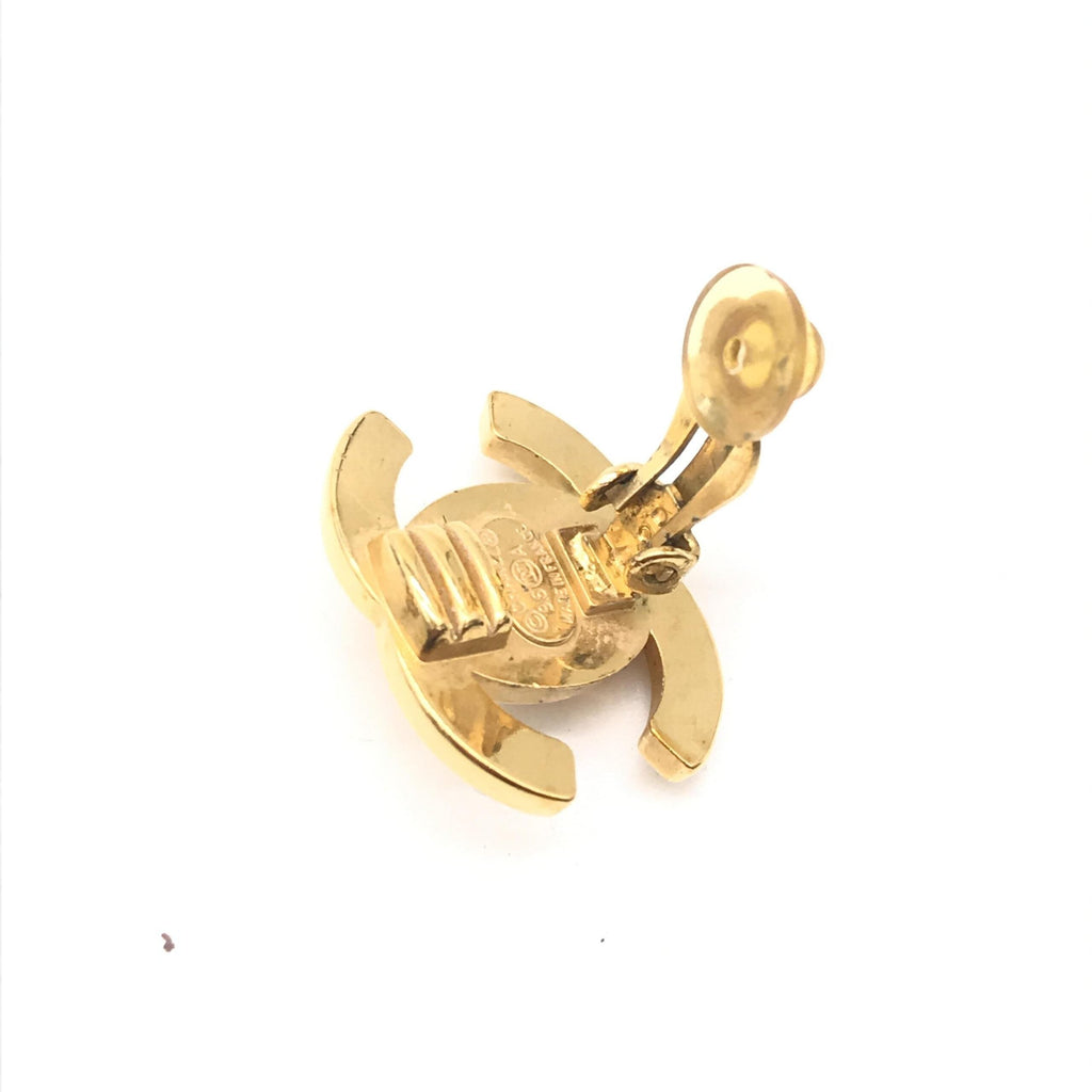 Chanel Gold PLated CC Turnlock Clip-On Women's Earrings (Pre-Owned)