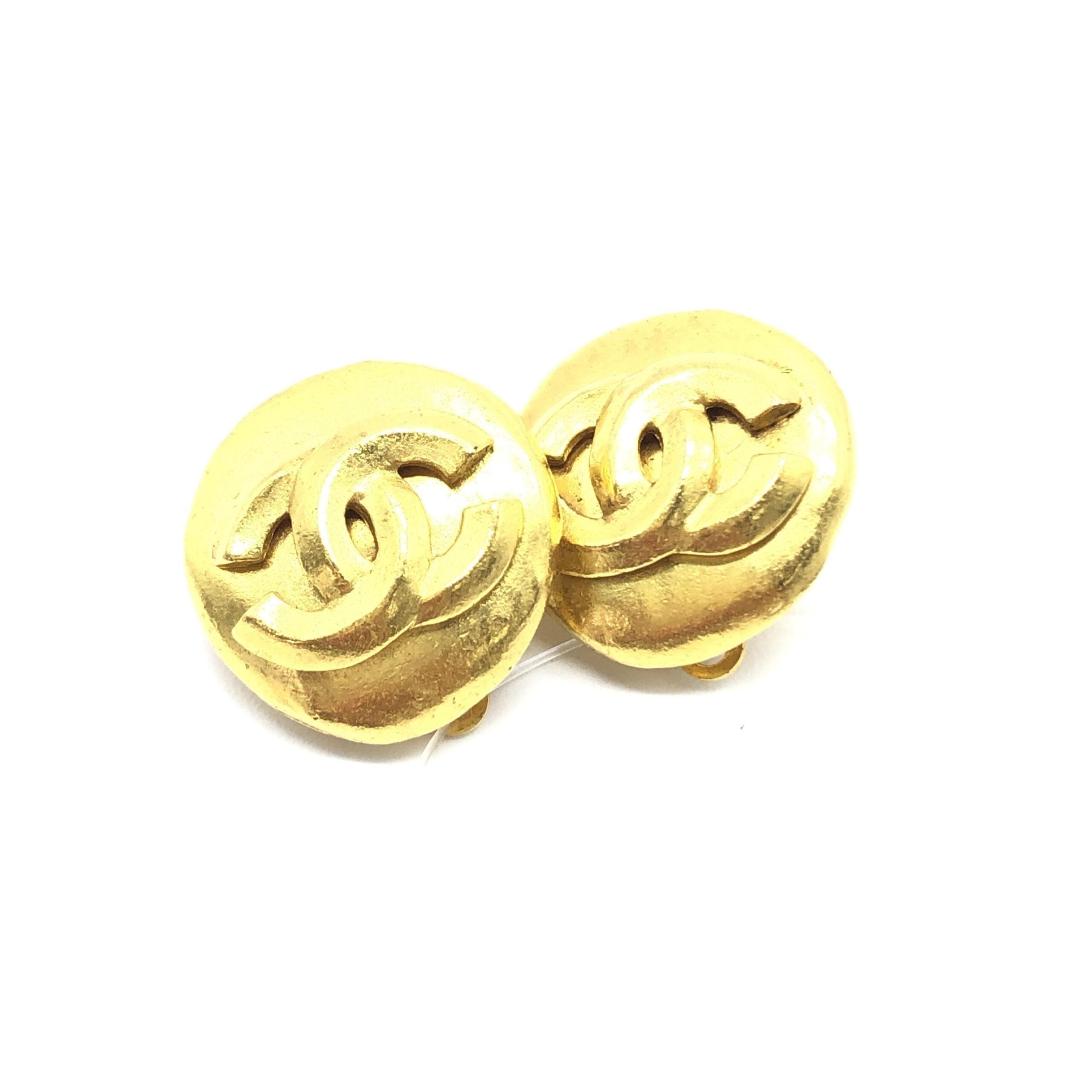 Chanel Gold Tone CC Clip-On Women's Earrings (Pre-Owned)