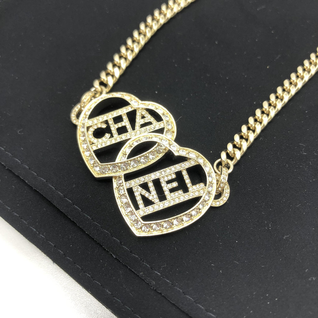 Chanel Gold Tone Heart Choker Necklace With Women's Logo (Pre-Owned)