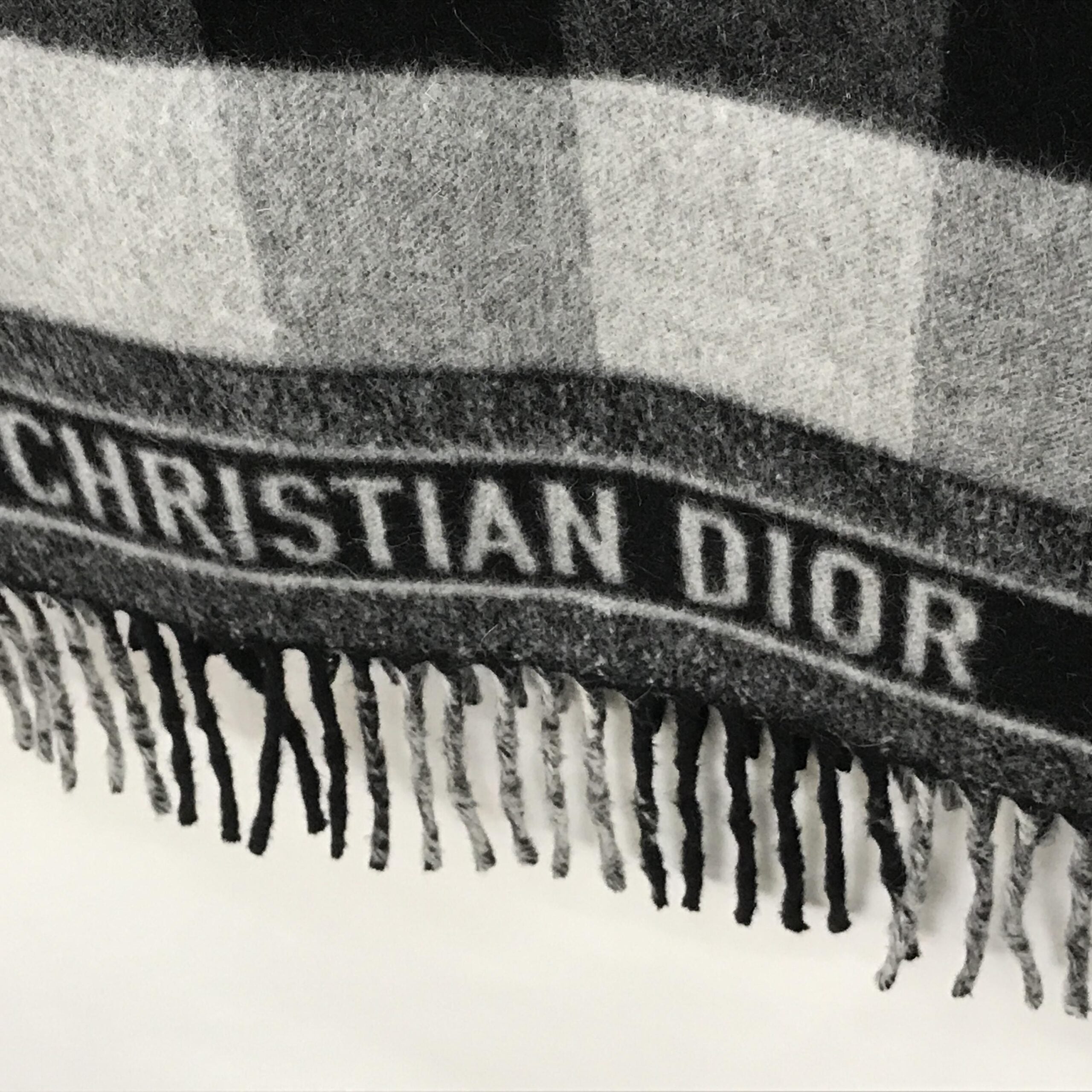 Christian Dior Gray Checkered Fringed Wool Women's Scarf (Pre-Owned)