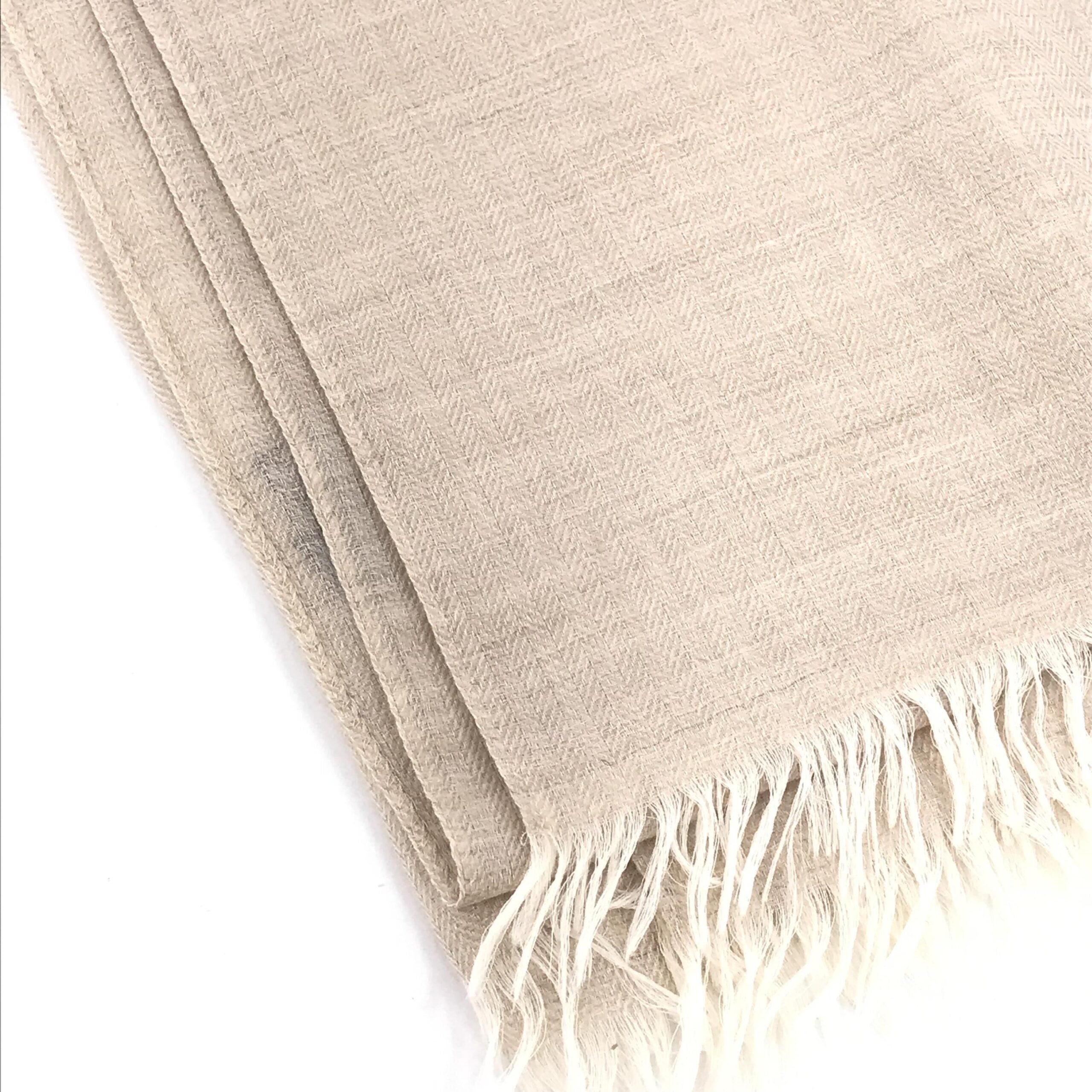 Hermès Light Beige Linen Scarf With Women's Fringes (Pre-Owned)