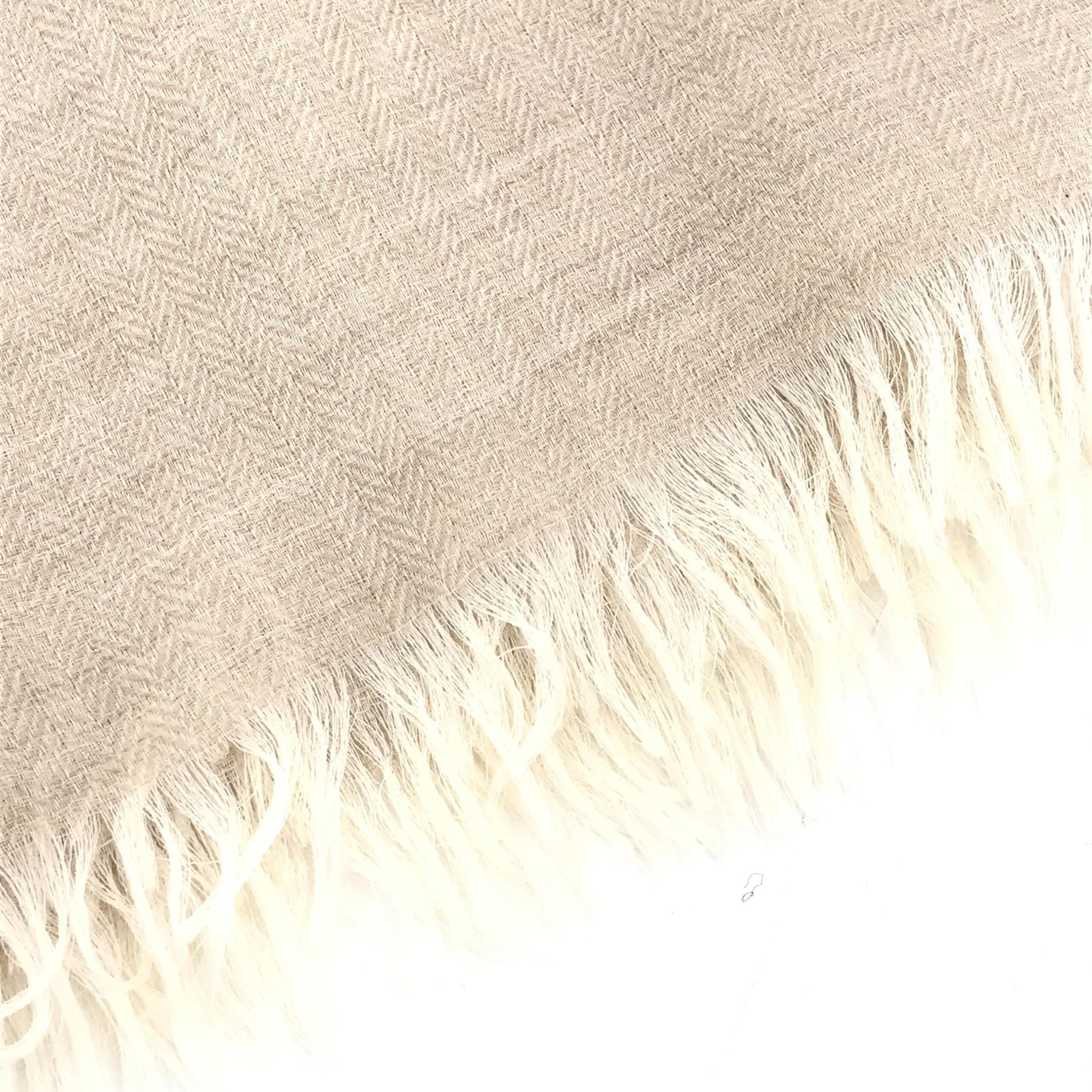 Hermès Light Beige Linen Scarf With Women's Fringes (Pre-Owned)