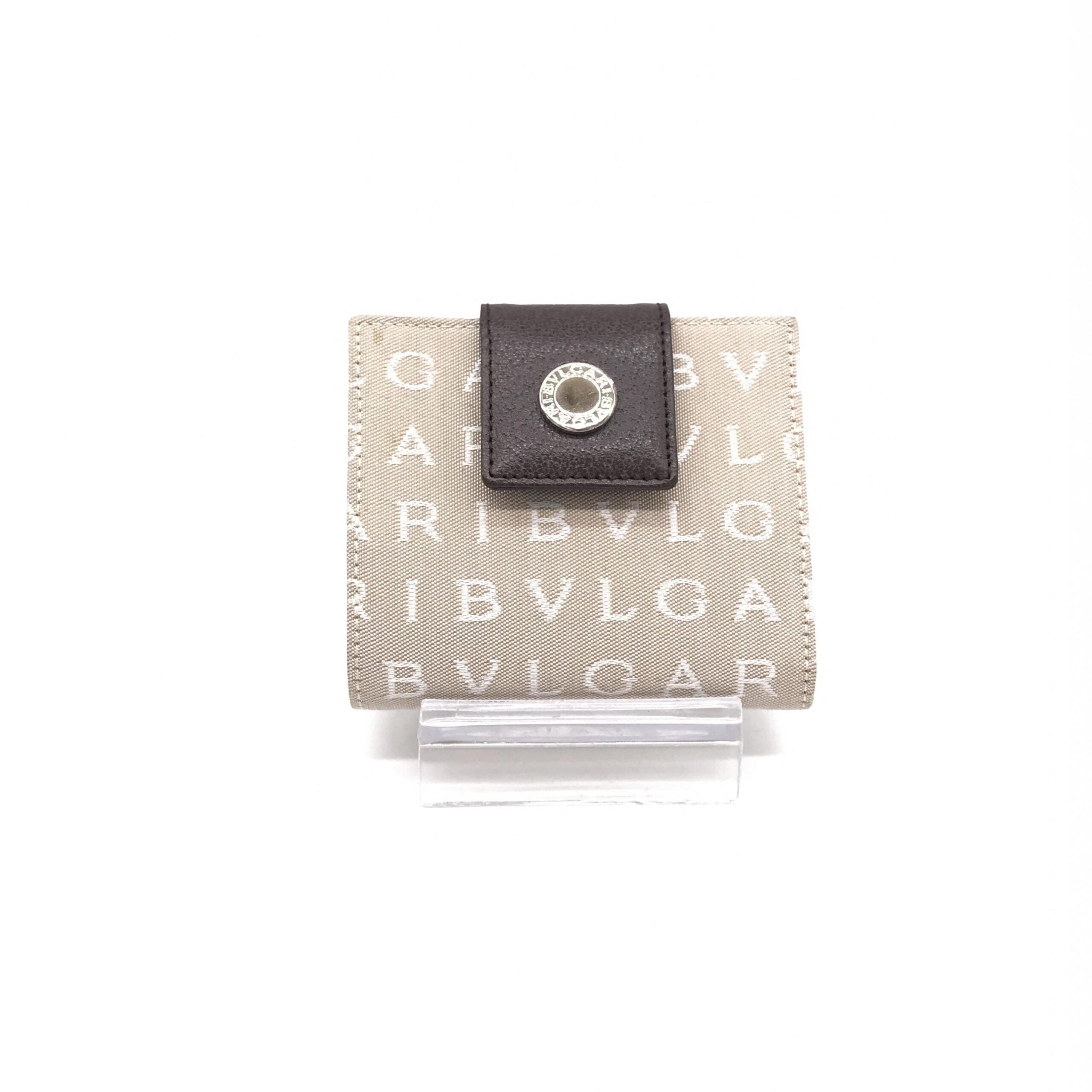 Bulgari Logomania Beige Women's Wallet (Pre-Owned)