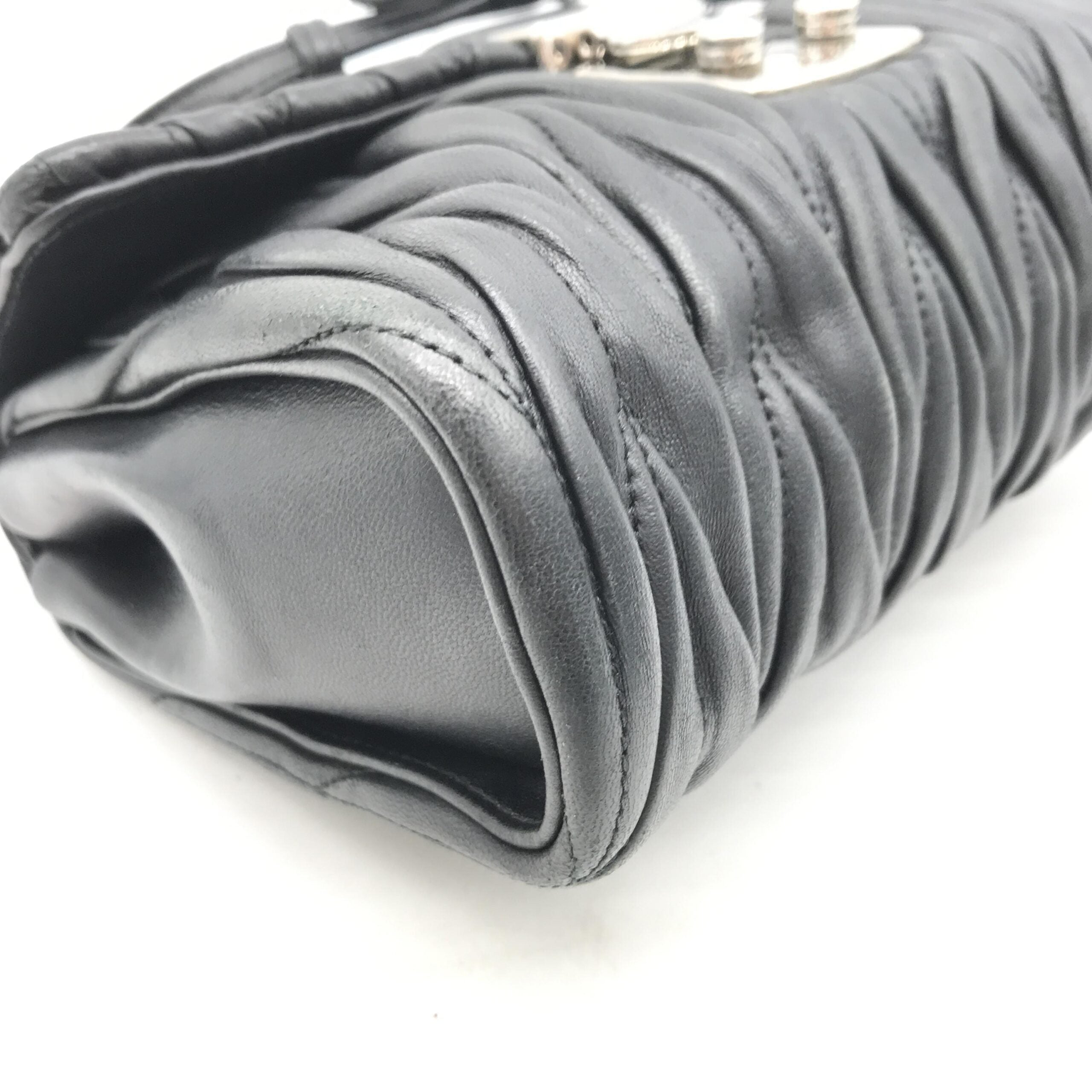 Miu Miu Matelasse Chain Shoulder Women's Bag (Pre-Owned)