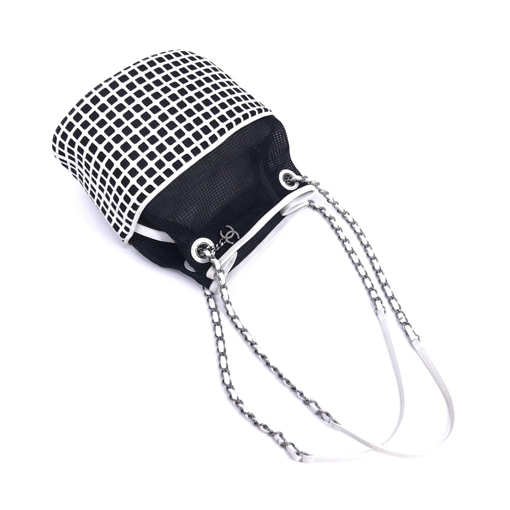 Chanel Mesh And Leather Bucket Women's Bag (Pre-Owned)