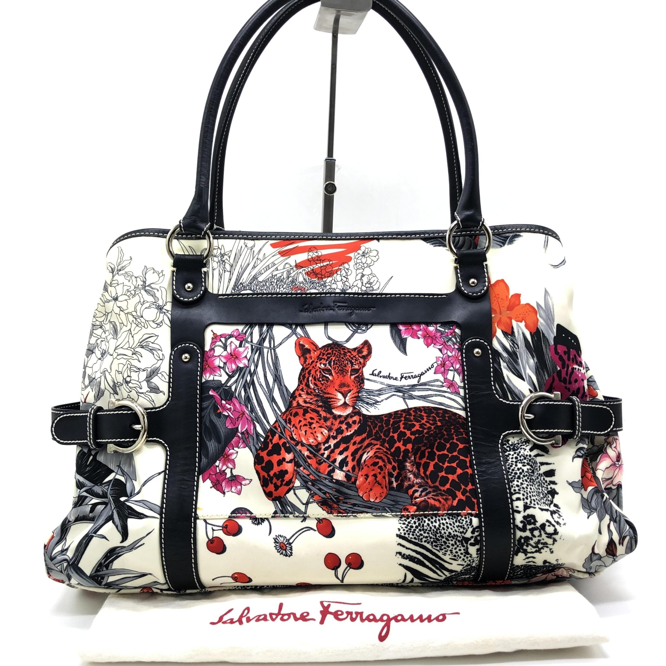 Salvatore Ferragamo Multicolor Nylon Fiera Print Shoulder Women's Bag (Pre-Owned)