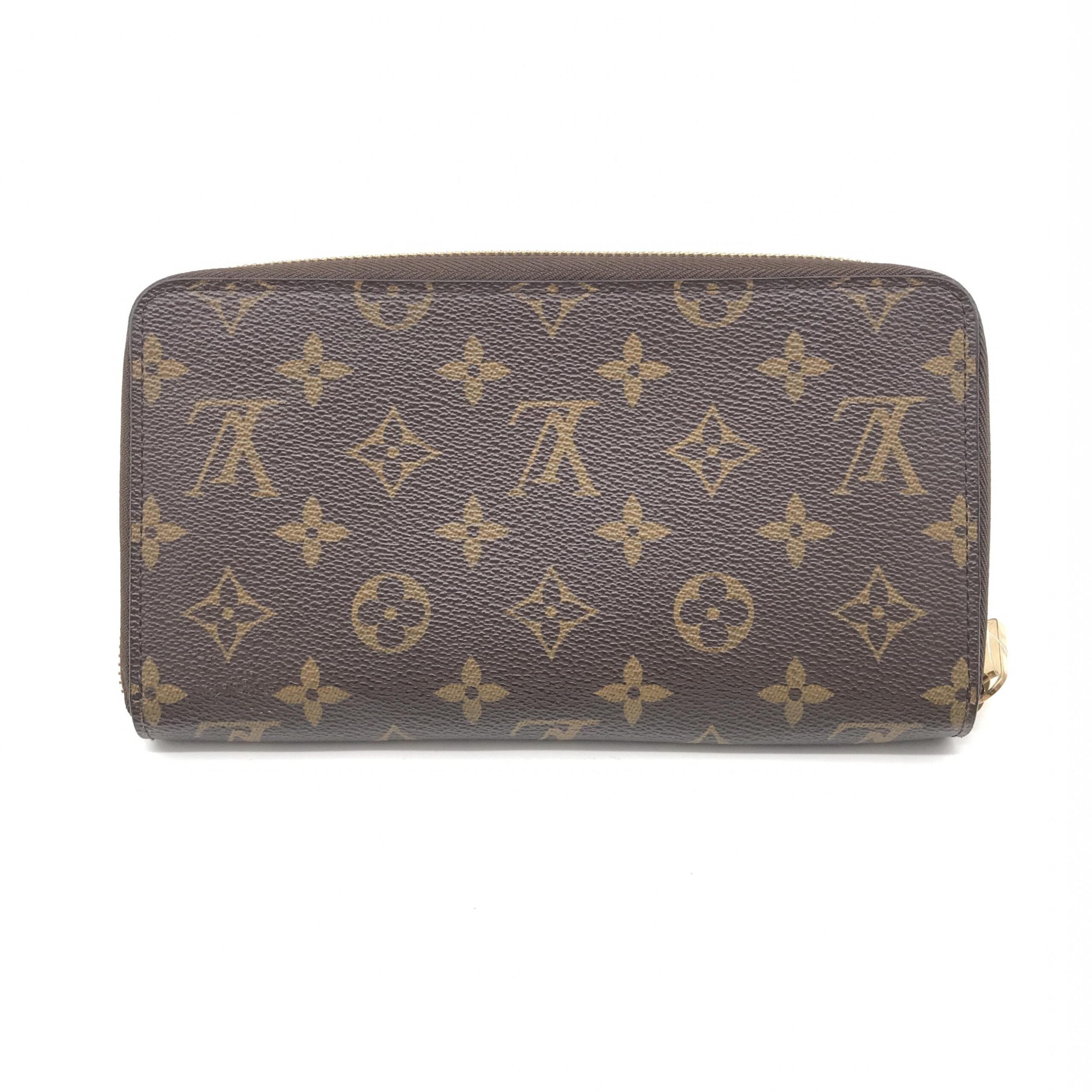 Louis Vuitton Monogram Zippy Wallet In Good Women's Condition (Pre-Owned)