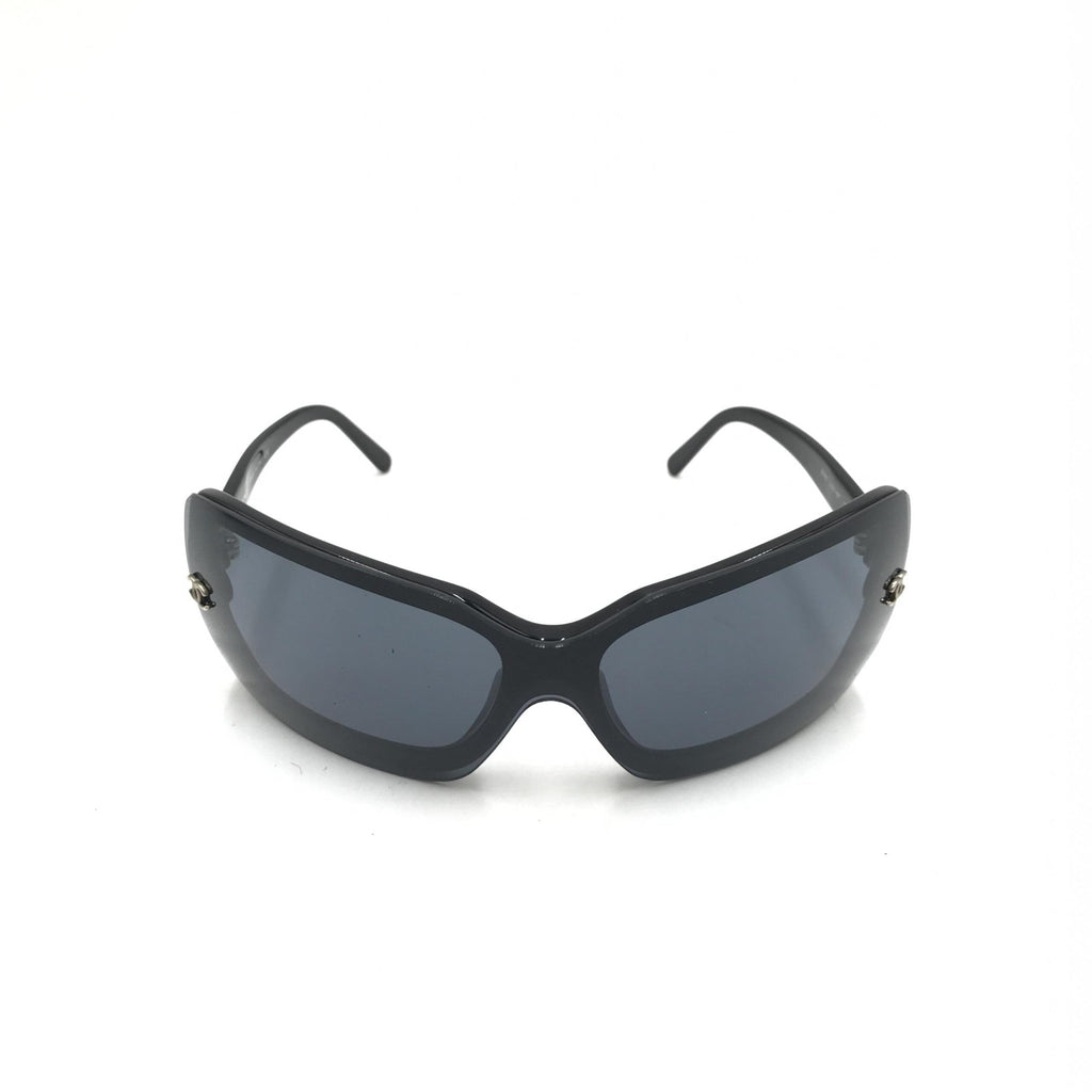 Chanel Oversized Black Sunglasses With Women's Case (Pre-Owned)