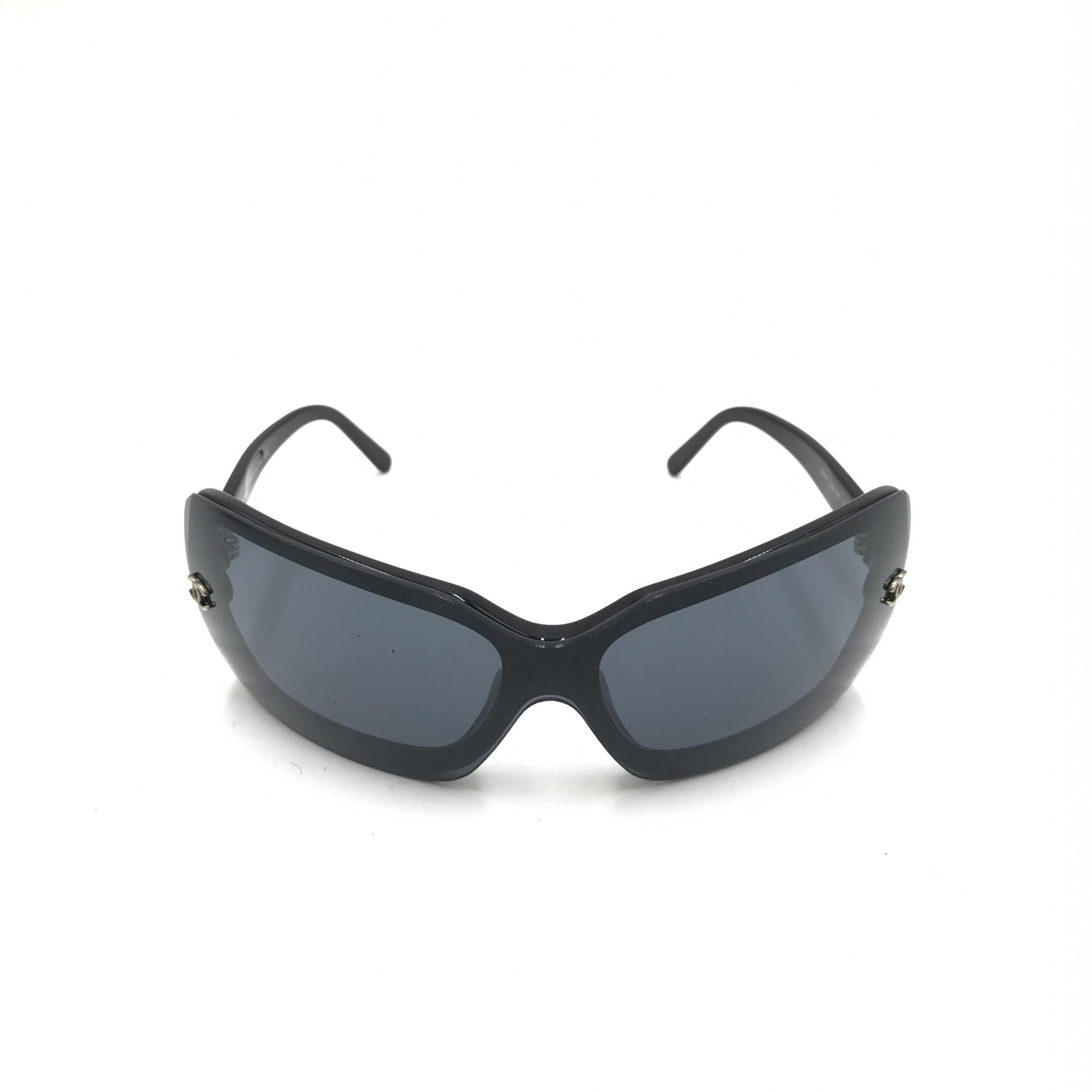 Chanel Oversized Black Sunglasses With Women's Case (Pre-Owned)