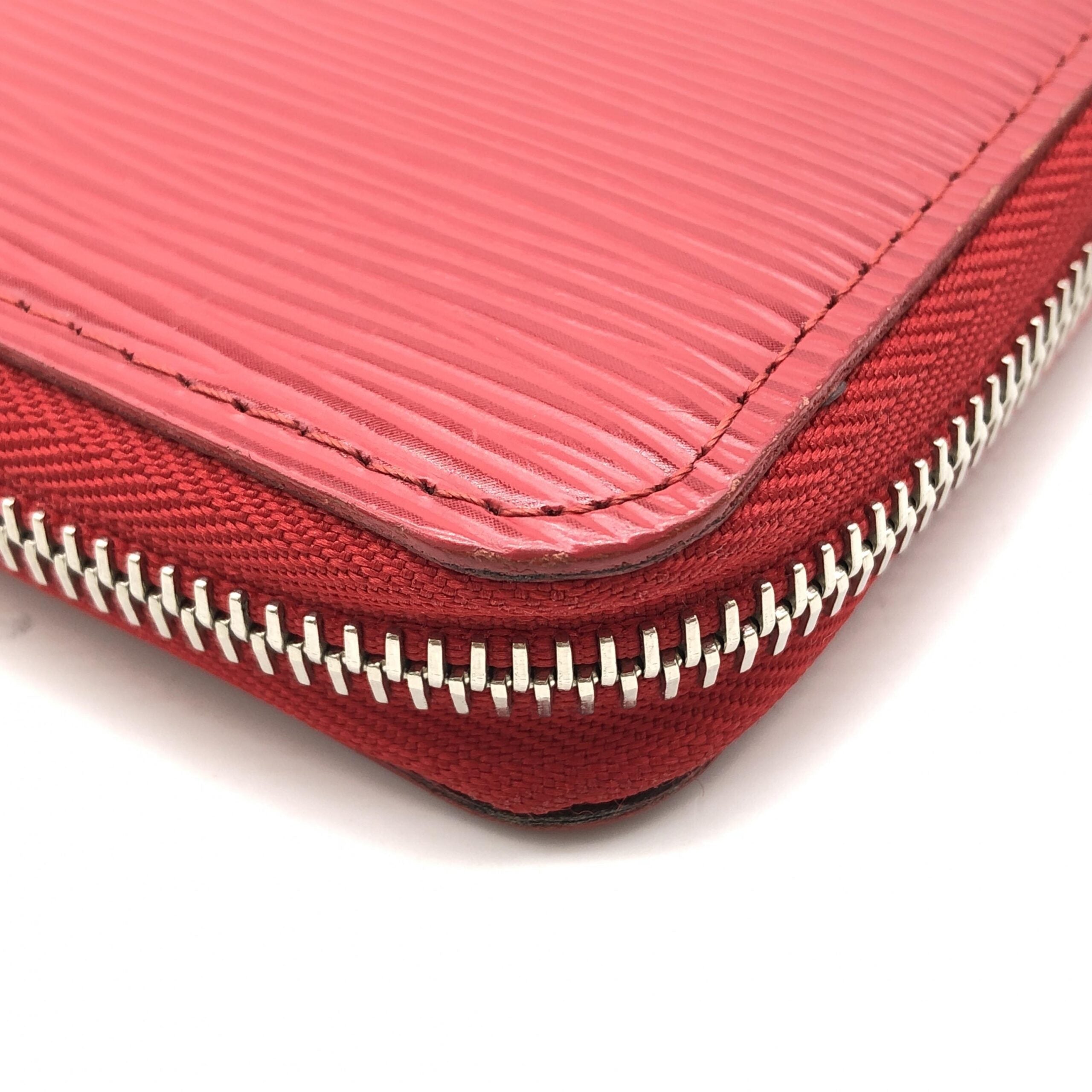 Louis Vuitton Red Epi Leather Zippy Women's Wallet (Pre-Owned)