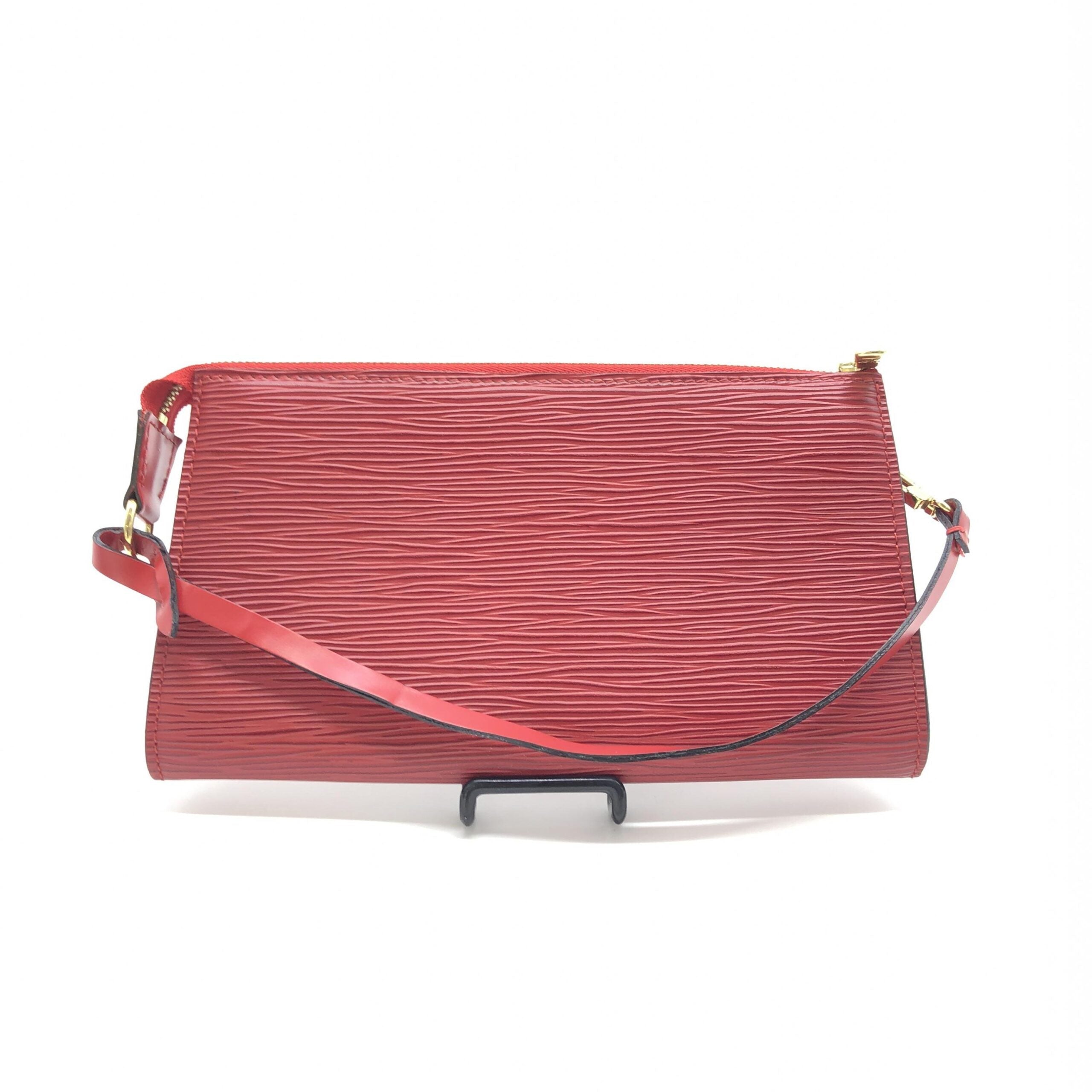 Louis Vuitton Red Leather Pochette Accessory Women's Bag (Pre-Owned)