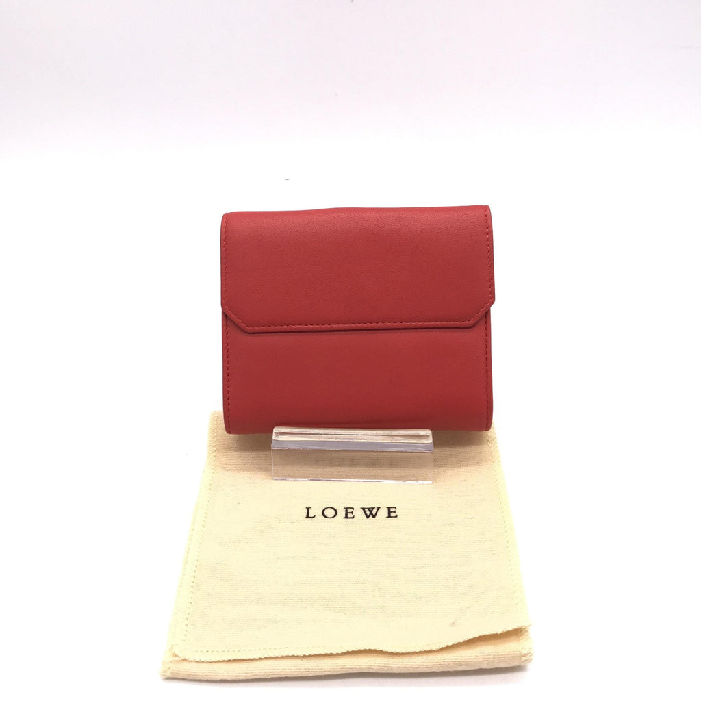 Loewe Red Leather Trifold Women's Wallet (Pre-Owned)