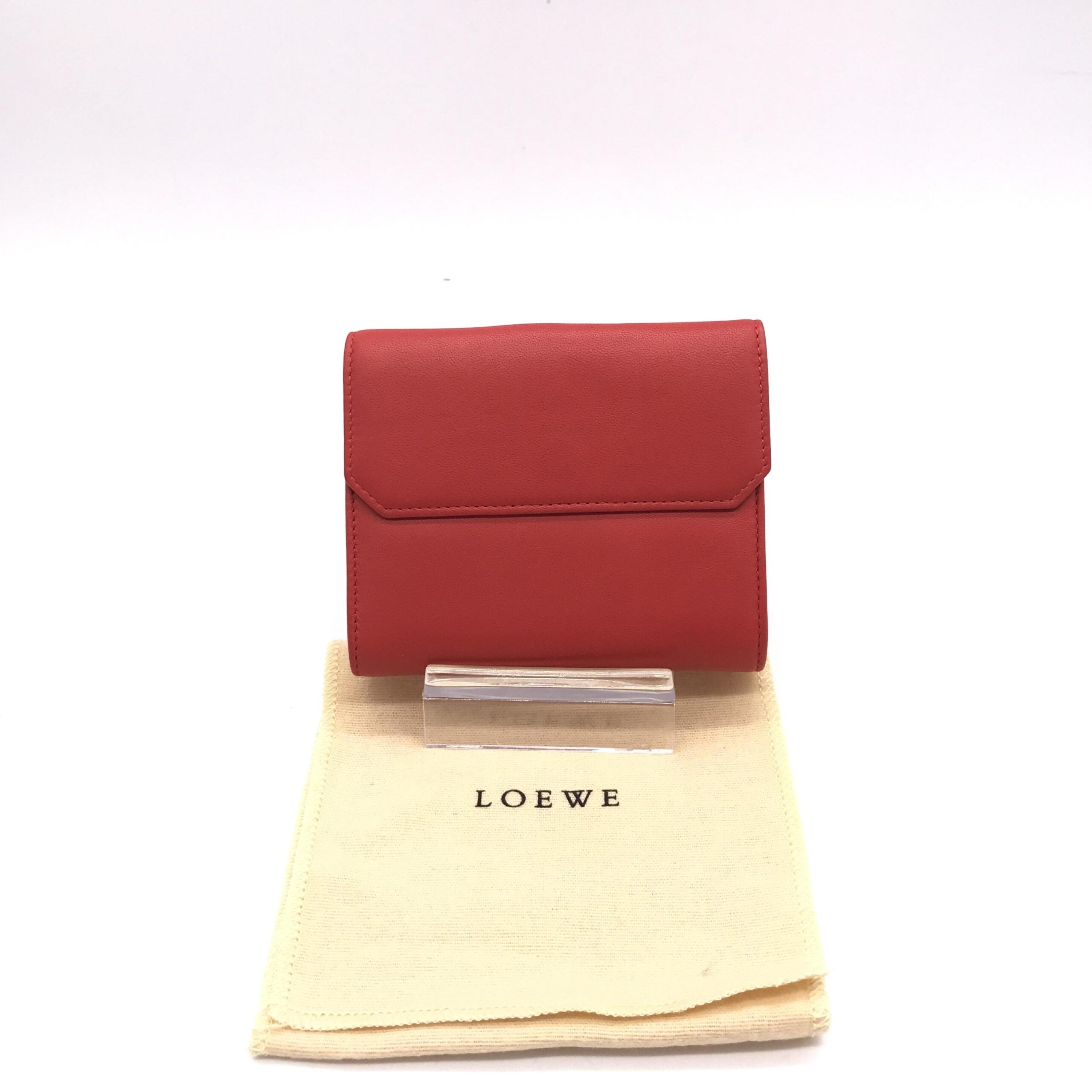 Loewe Red Leather Trifold Women's Wallet (Pre-Owned)