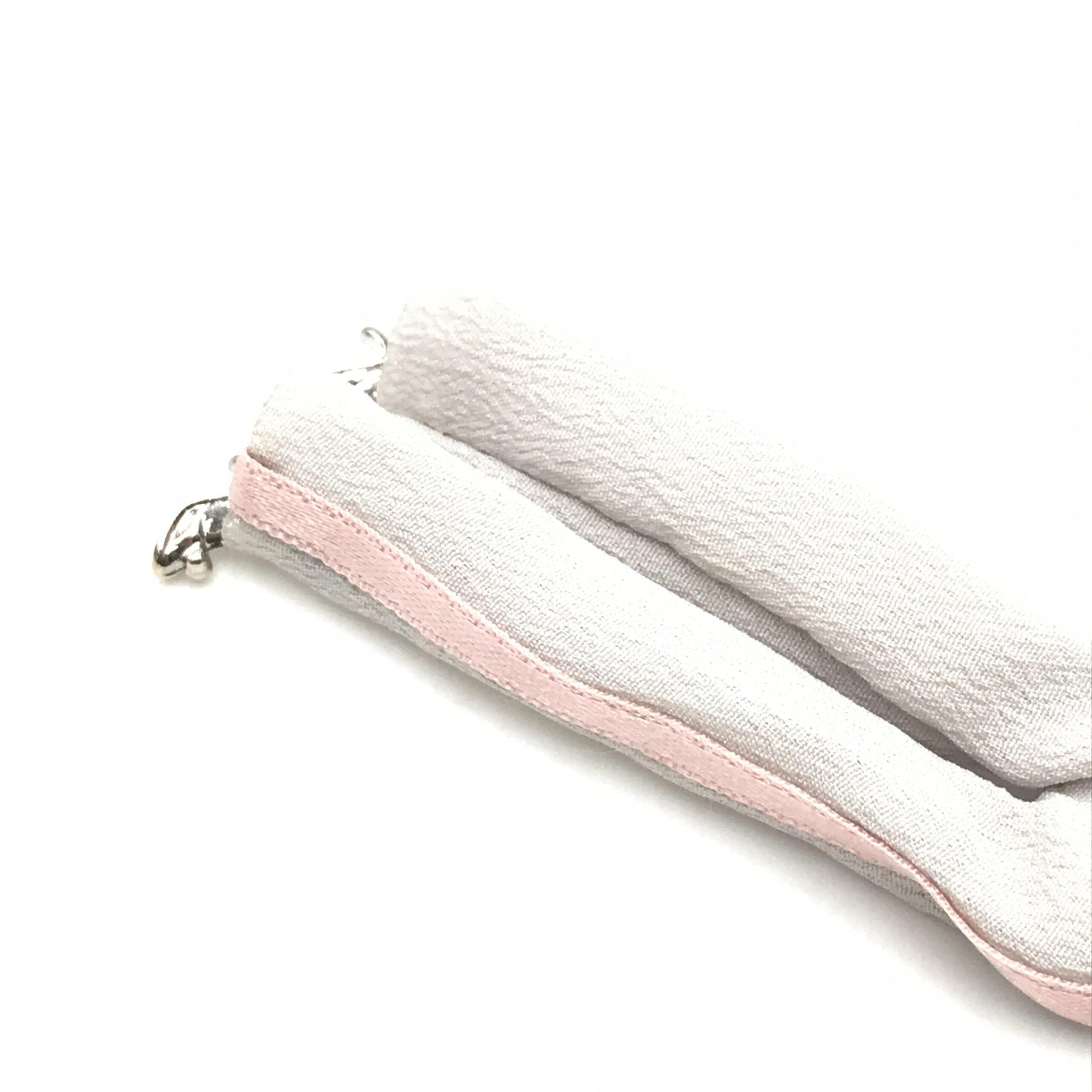 Anteprima Silver Chain With Pink Ribbon Women's Detail (Pre-Owned)