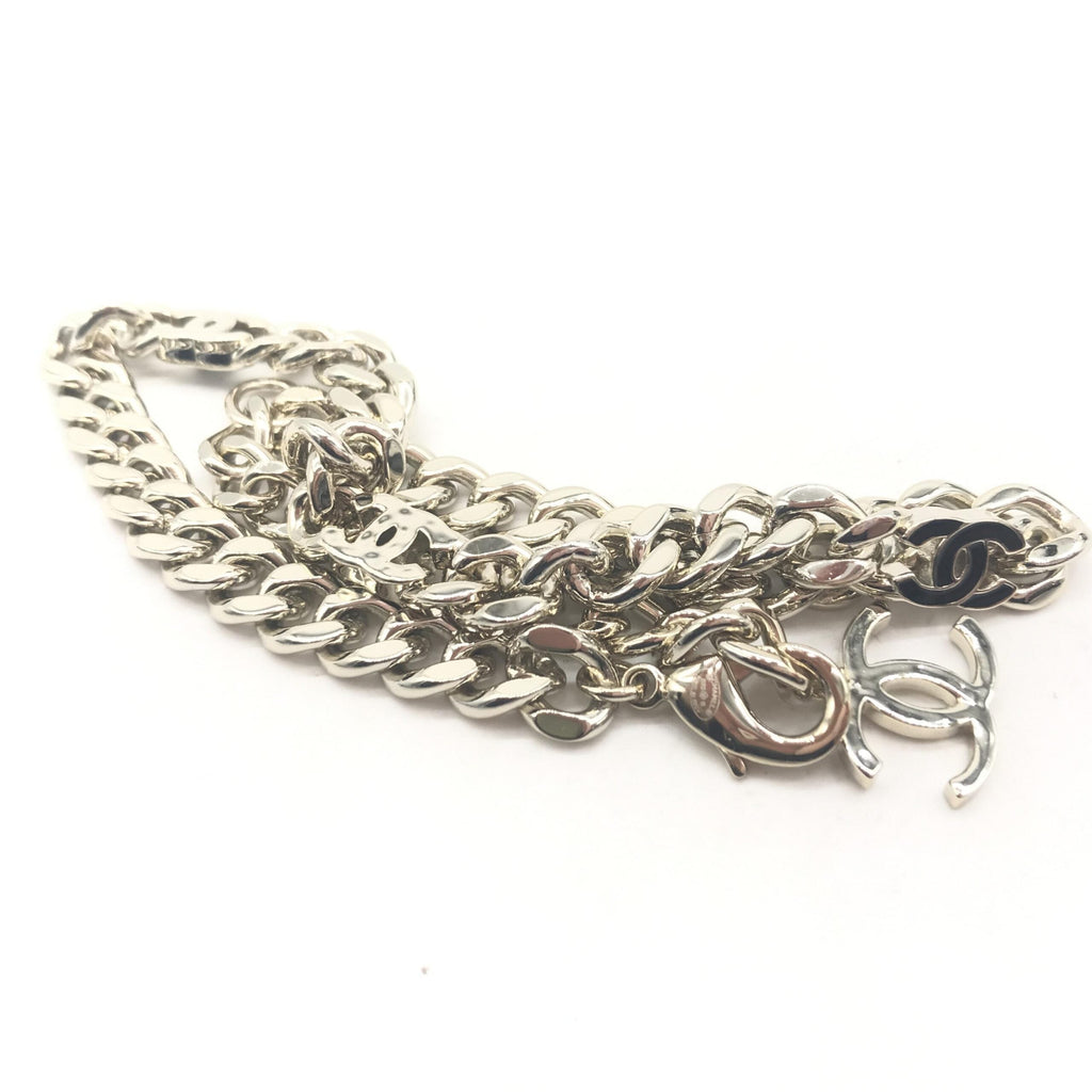Chanel Silver Tone Curb Chain Link Women's Necklace (Pre-Owned)