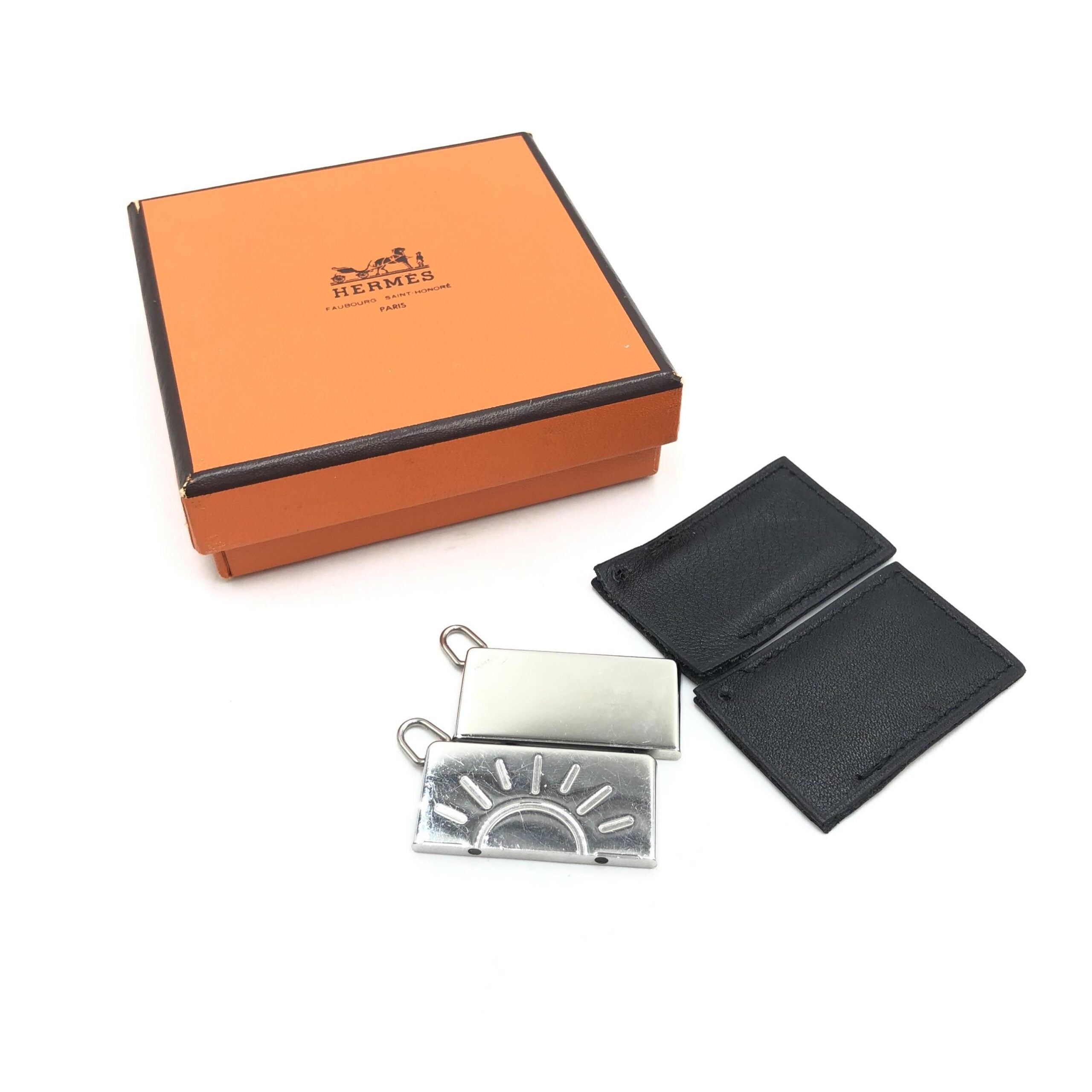 Hermès Silver Tone Half Sun Pendant Women's Set (Pre-Owned)