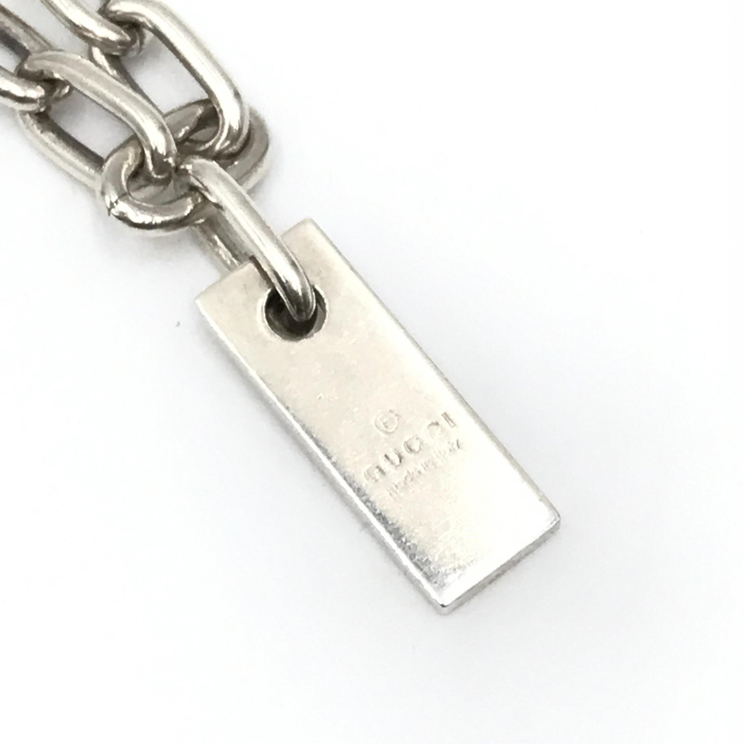 Gucci Sterling Silver Logo Plate Chain Women's Bracelet (Pre-Owned)