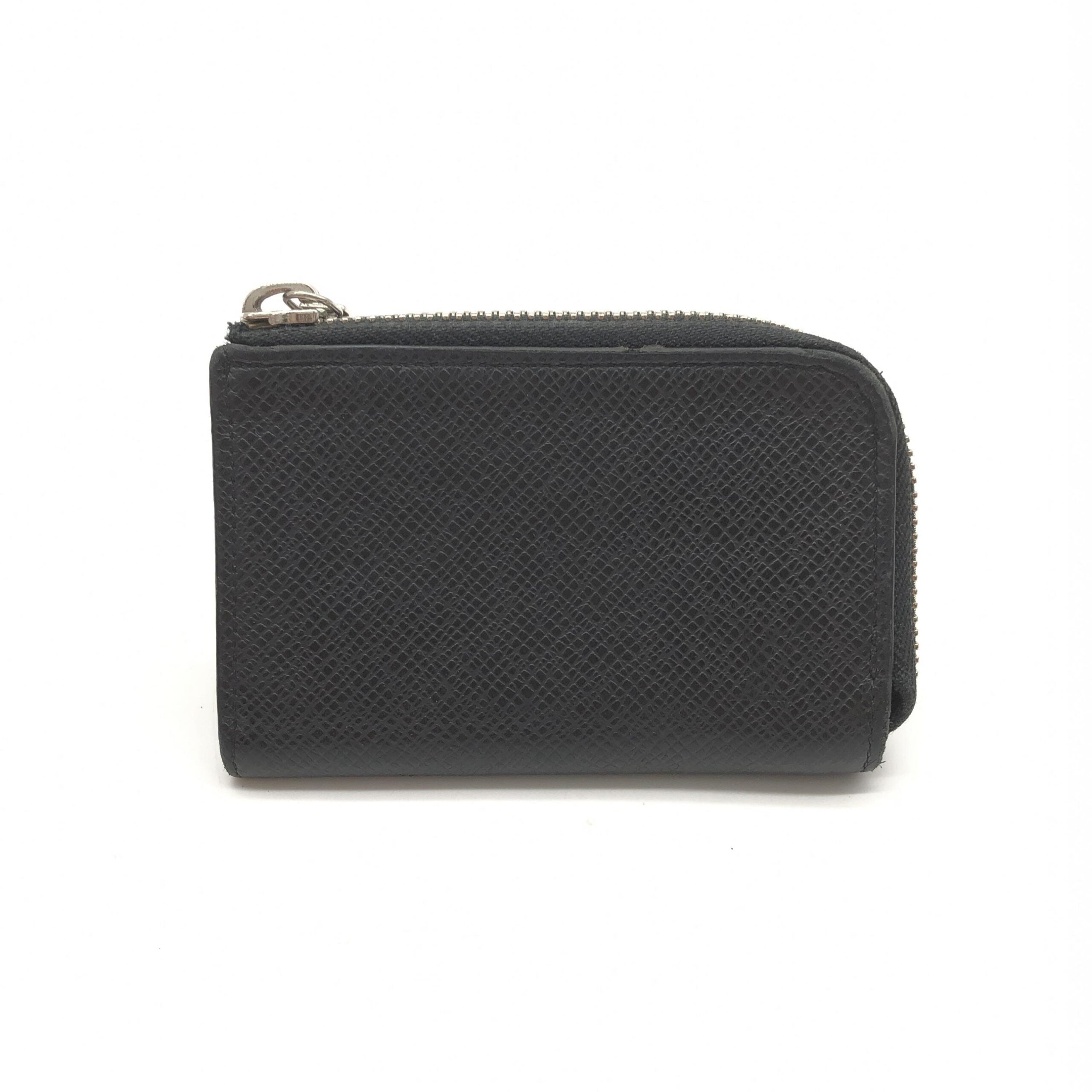 Louis Vuitton Taiga Zippy Coin Purse In Women's Black (Pre-Owned)