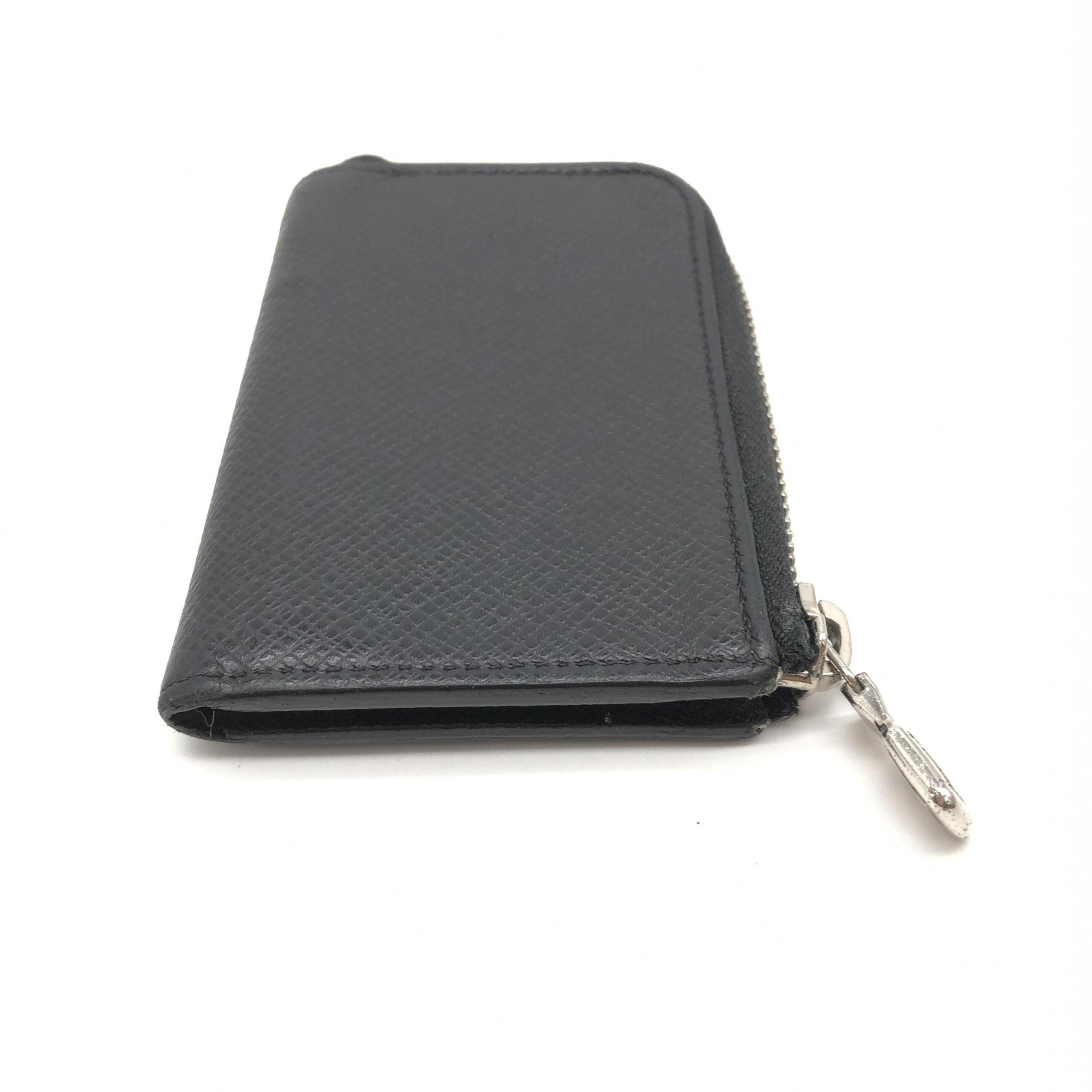 Louis Vuitton Taiga Zippy Coin Purse In Women's Black (Pre-Owned)