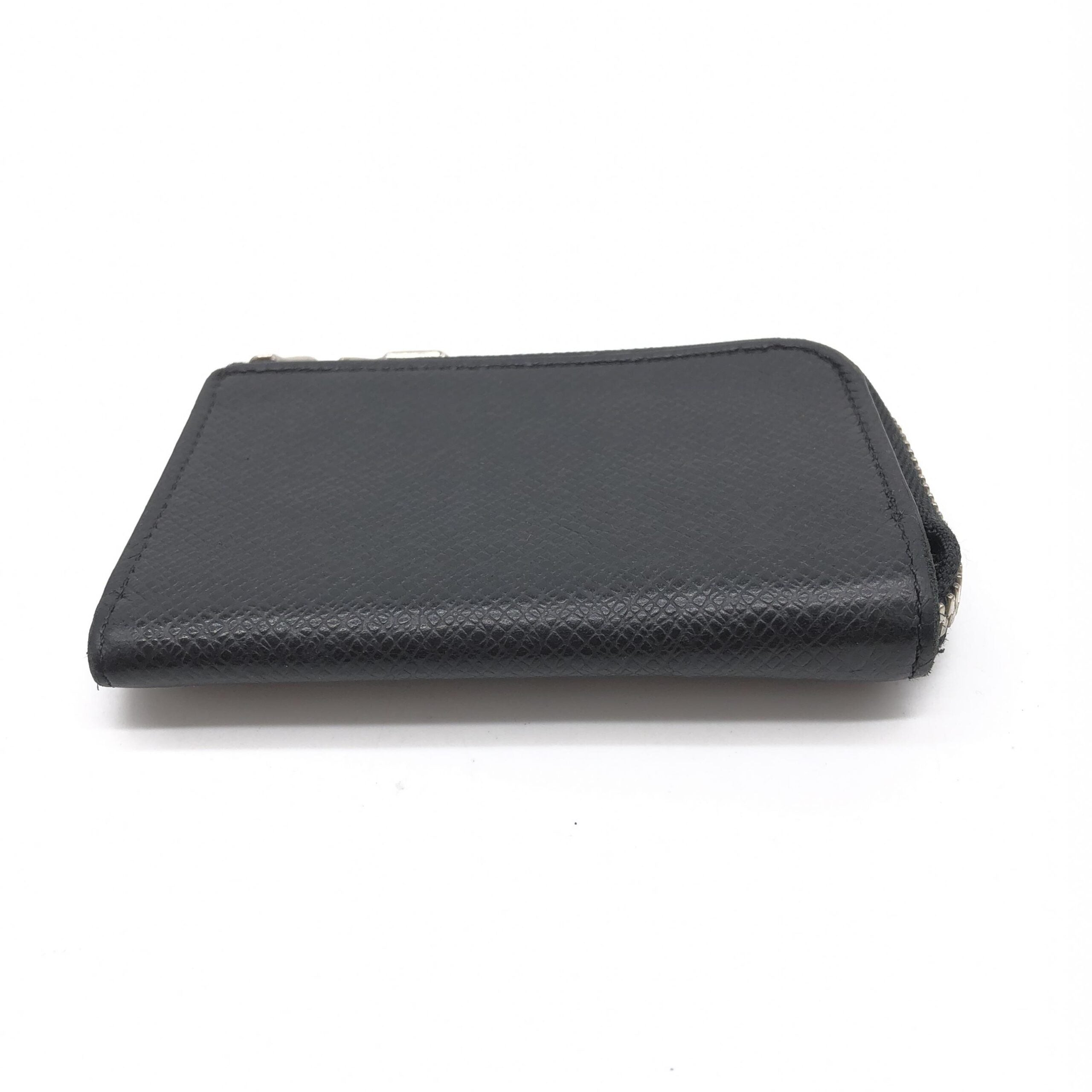 Louis Vuitton Taiga Zippy Coin Purse In Women's Black (Pre-Owned)