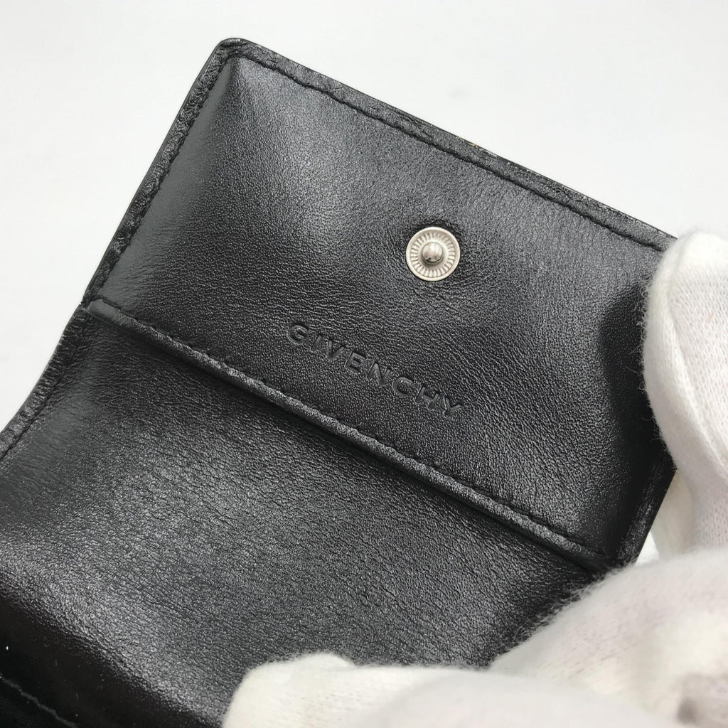 Givenchy Trifold Compact Women's Wallet (Pre-Owned)