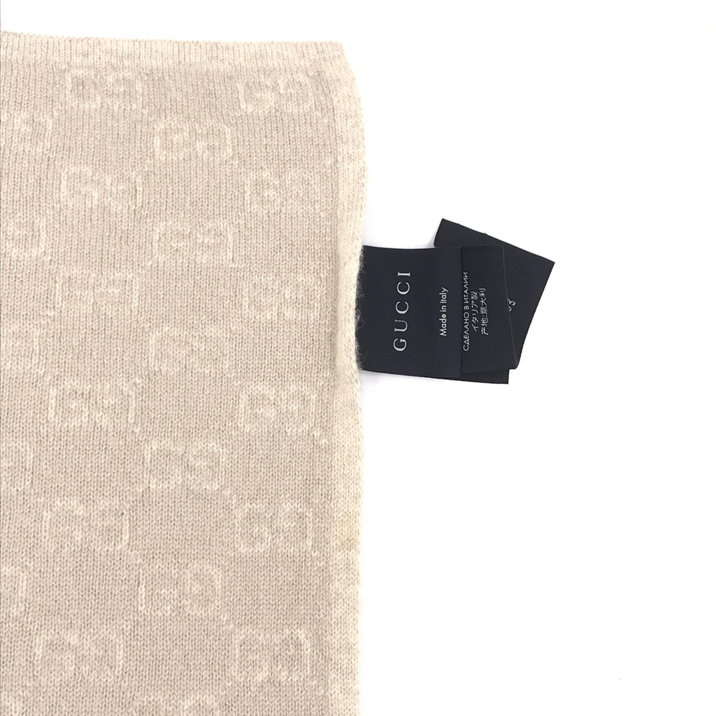 Gucci Wool Scarf With Gg Logo Women's Pattern (Pre-Owned)