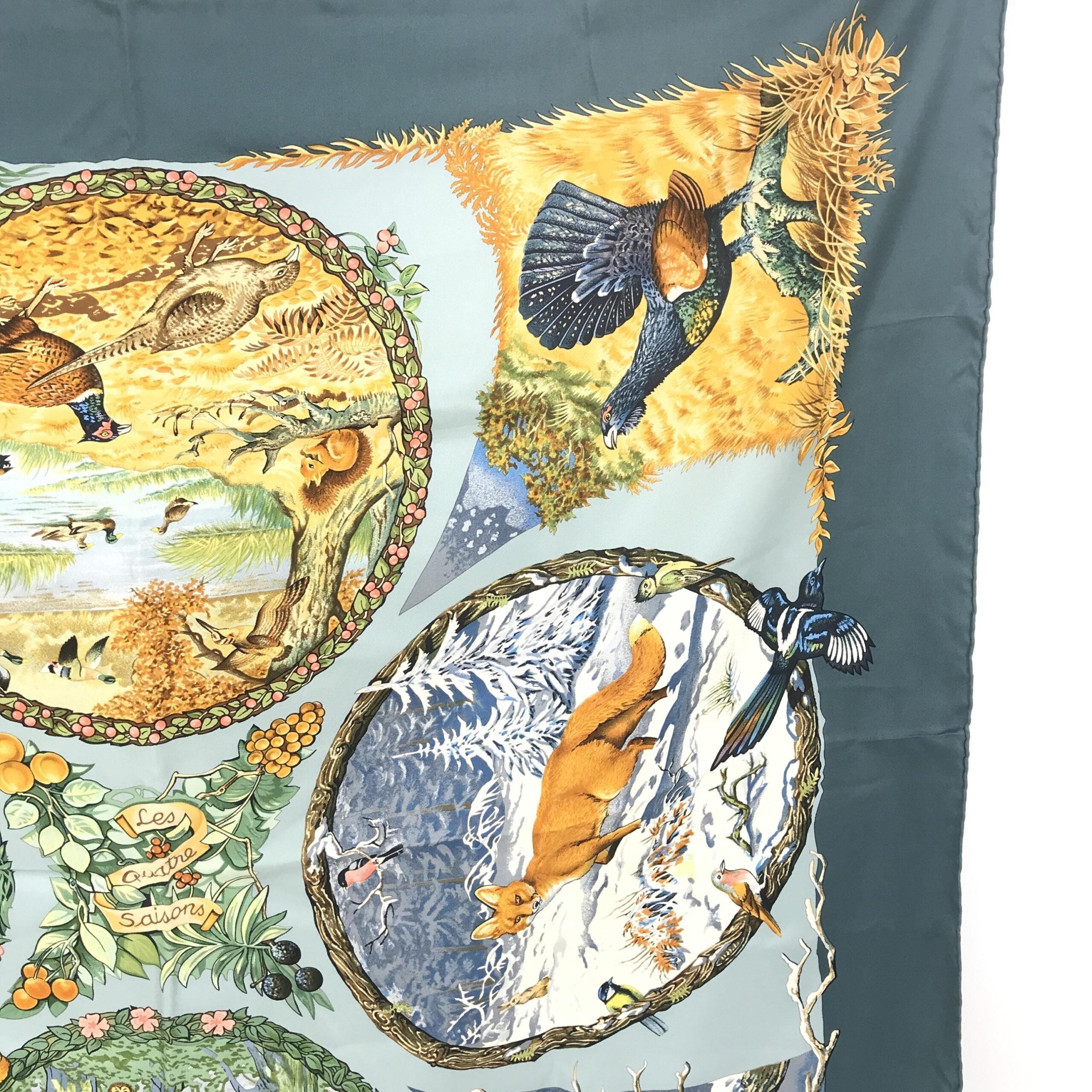 Hermès PLEATS PLEASE Hermes Women's Scarf (Pre-Owned)