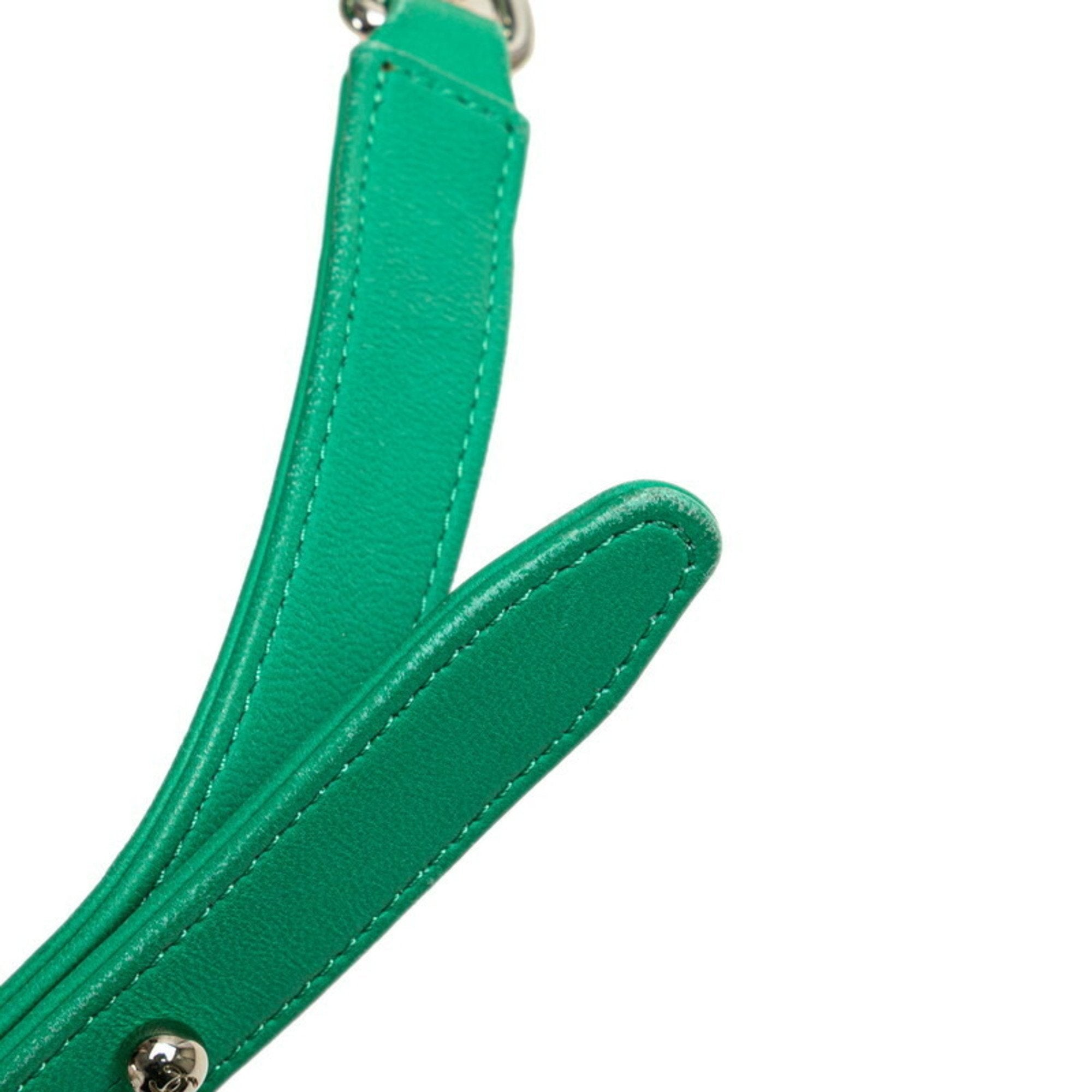 Chanel Boy Flap Bag Chevron Lambskin With Holographic Pvc Green Leather Shoulder Bag Bag (Pre-Owned)
