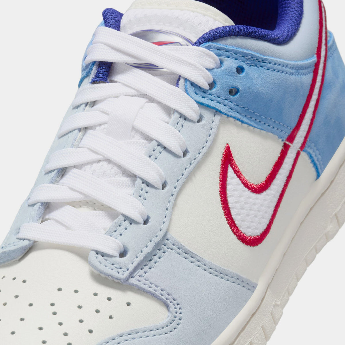 Exclusive Dunk Low Grade School Lifestyle Shoes (Saill/Light Armory Blue/White) — 3.5Y — Side View