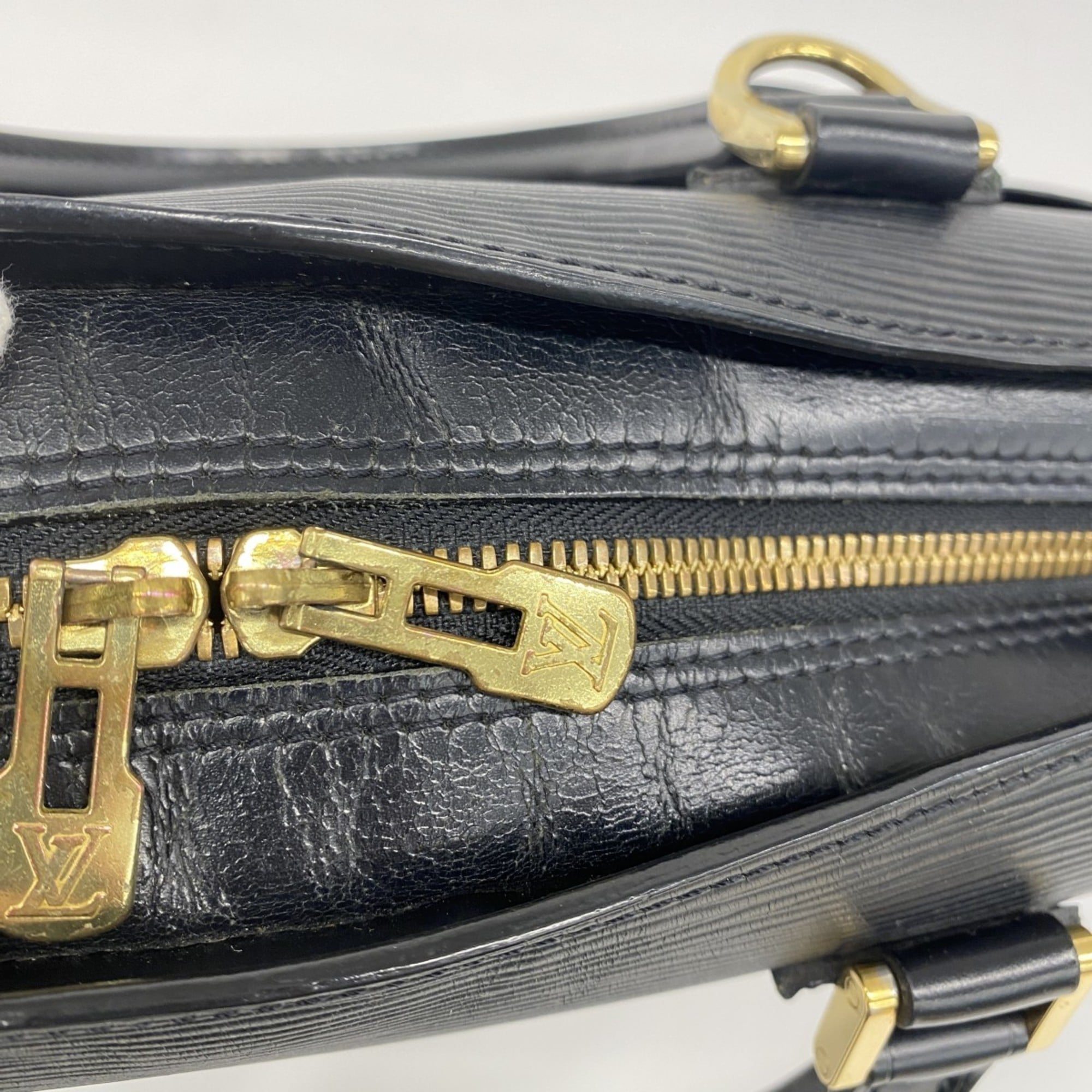 Louis Vuitton Noir Briefcase (Pre-Owned)