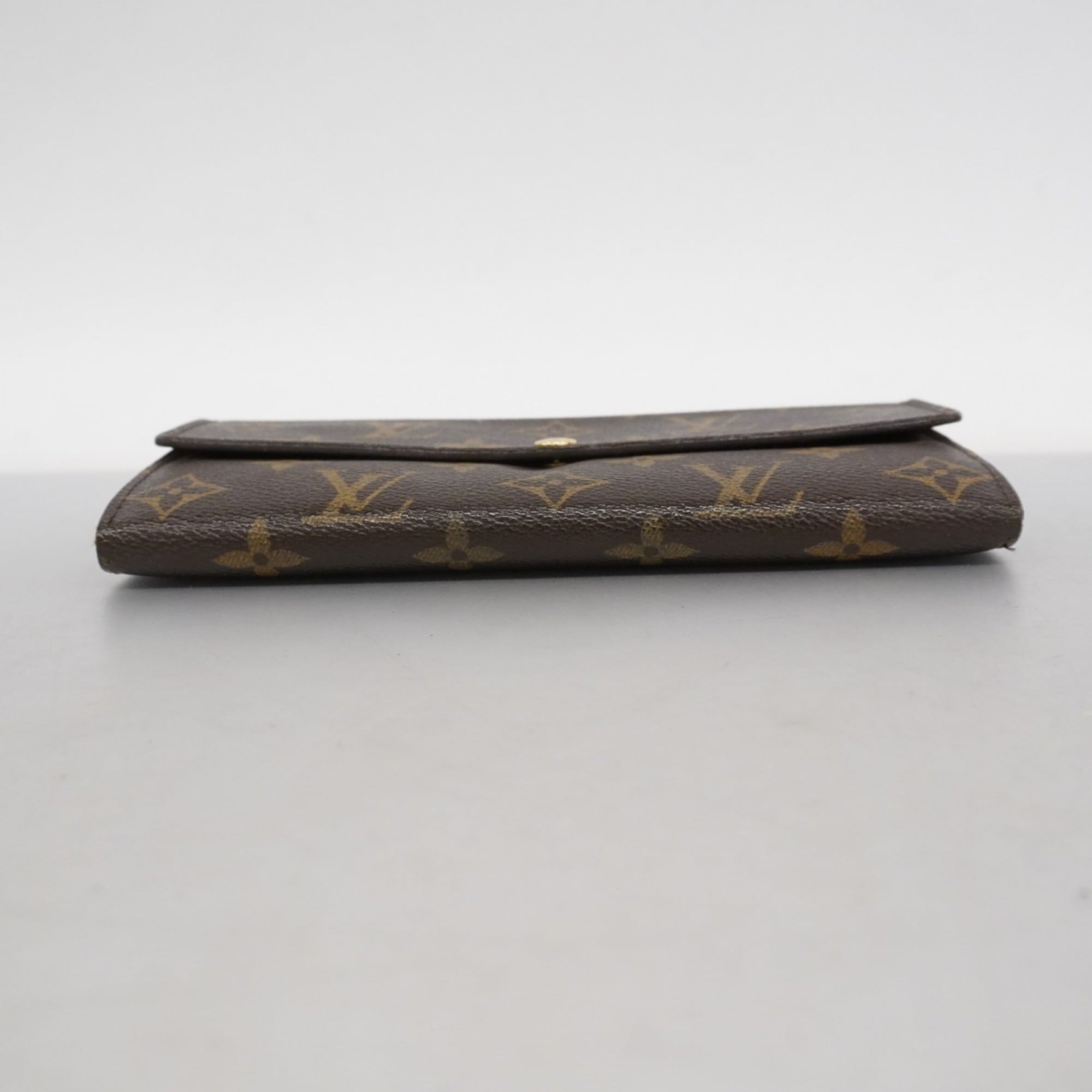 Louis Vuitton Brown Long Wallet (Bi-Fold) (Pre-Owned)