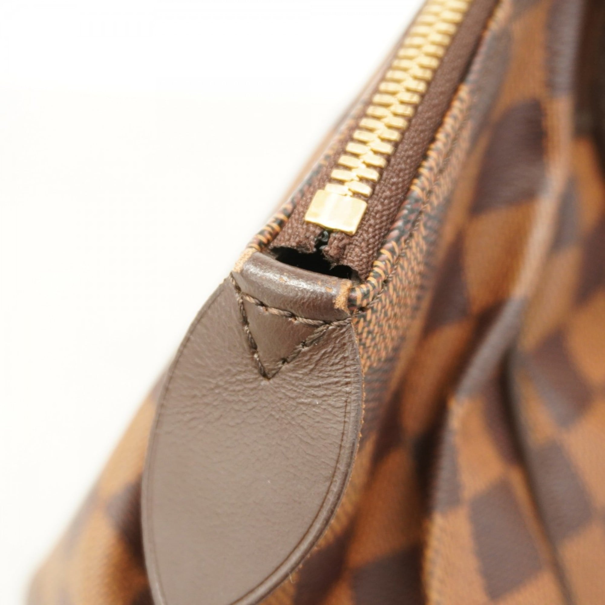 Louis Vuitton Ebene Handbag (Pre-Owned)