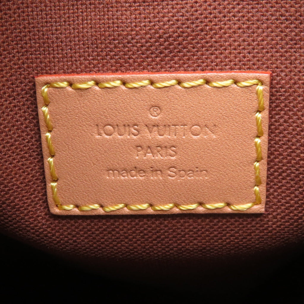 Louis Vuitton Monogram Brown Monogram Monogram Pouch Shoulder Bag (Pre-Owned)