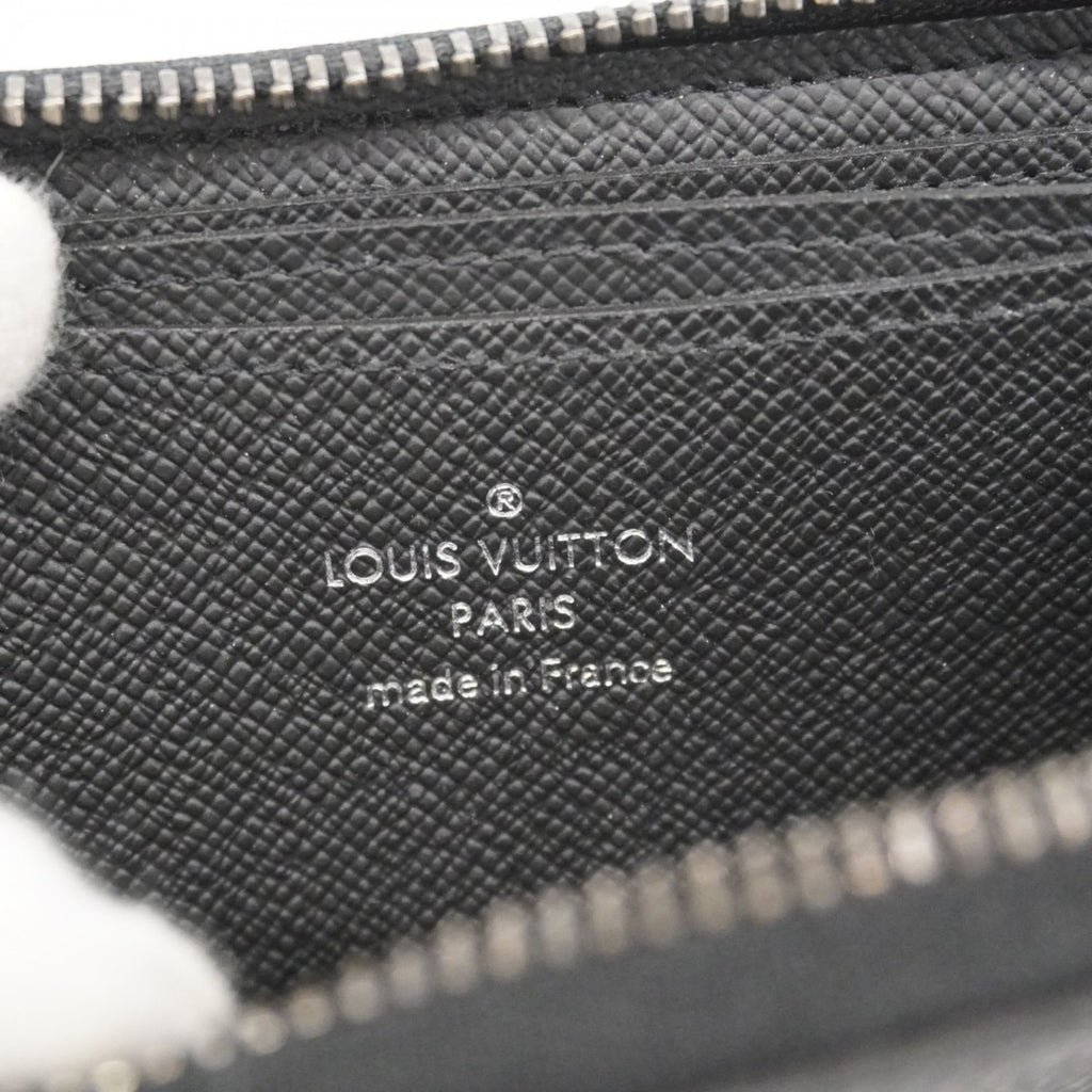 Louis Vuitton Black Coin Purse/Coin Case (Pre-Owned)