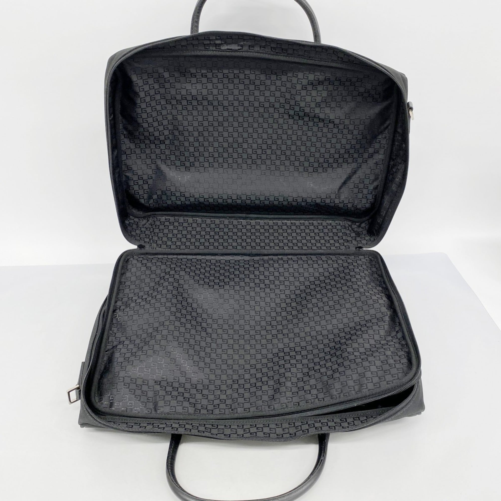 Gucci Black Nylon Boston Bag (Pre-Owned)