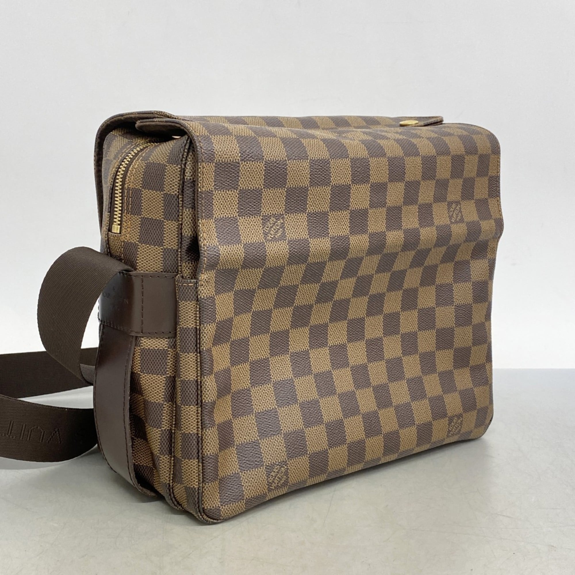Louis Vuitton Ebene Shoulder Bag (Pre-Owned)