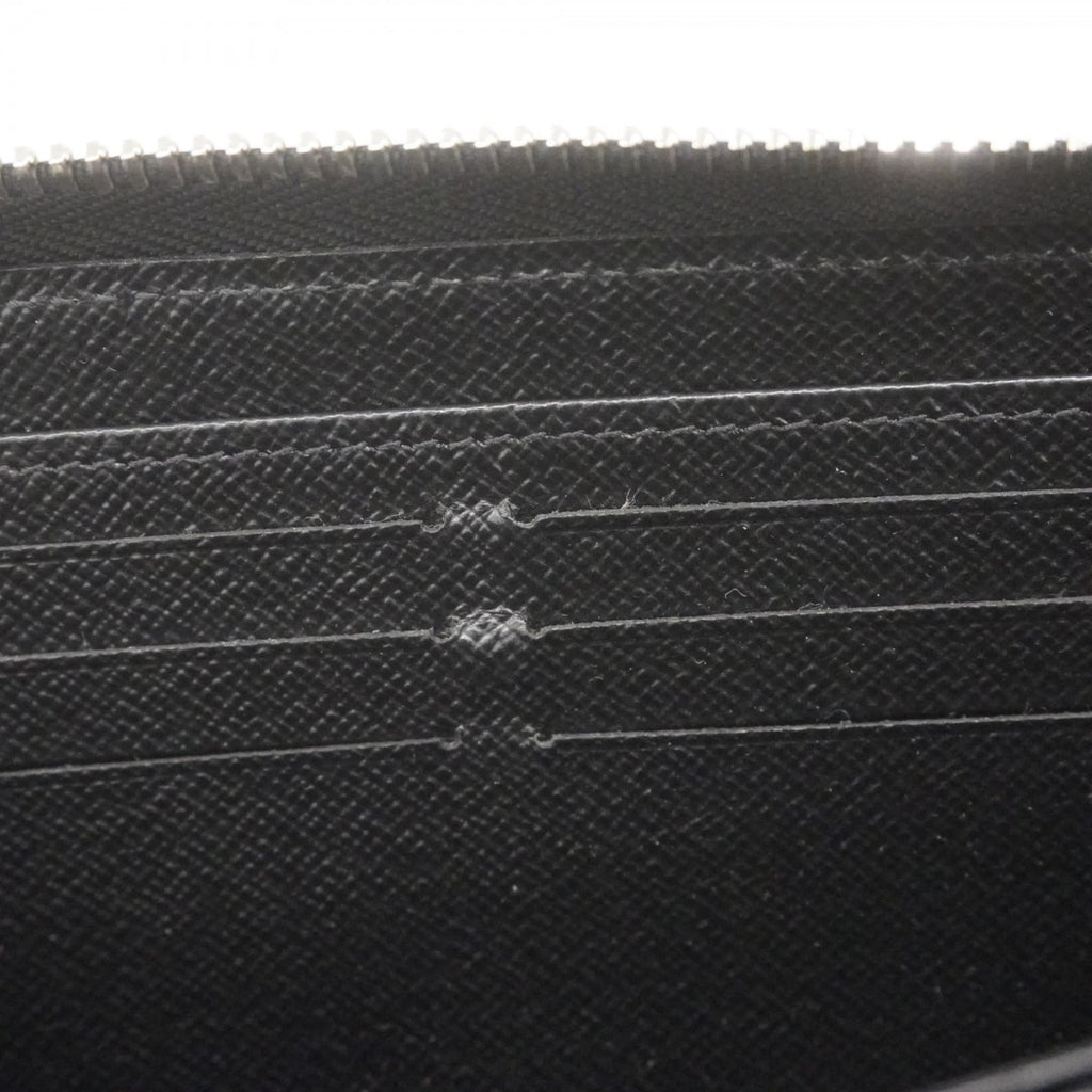 Louis Vuitton Noir Long Wallet (Bi-Fold) (Pre-Owned)