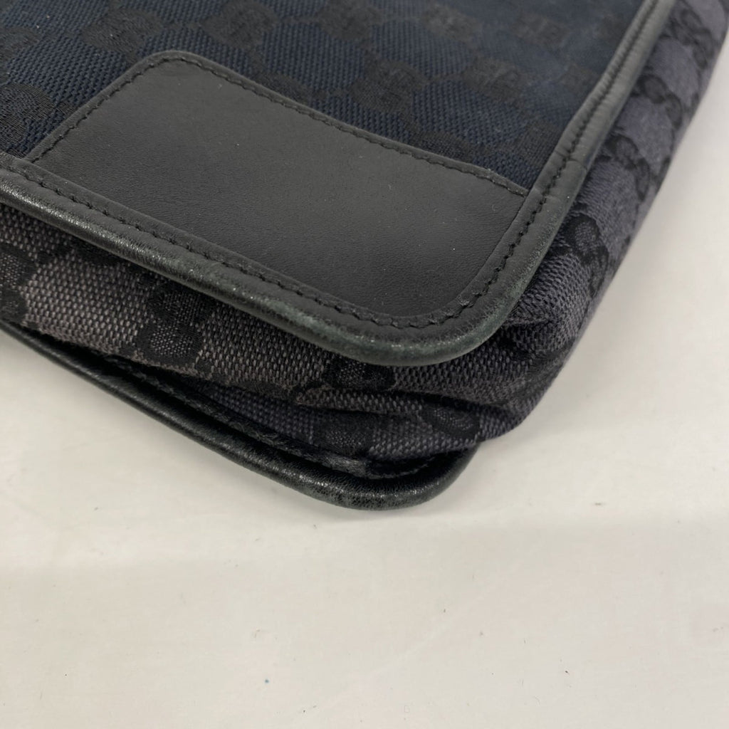 Gucci Black Canvas Shoulder Bag (Pre-Owned)