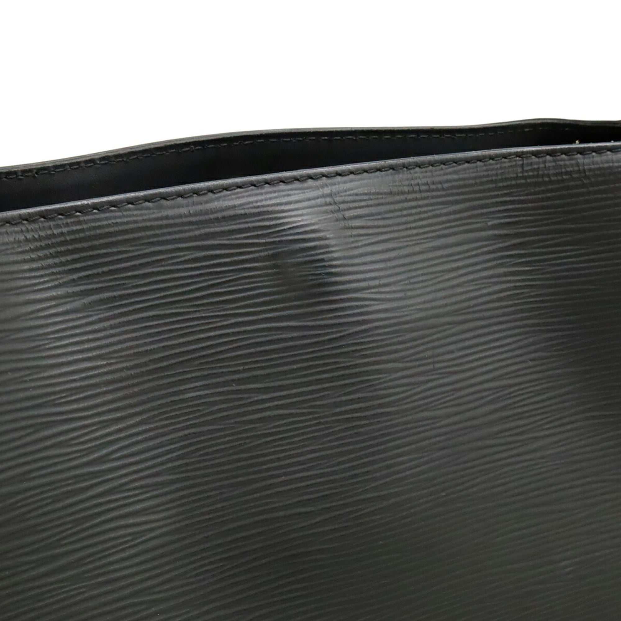 Louis Vuitton Black Noir Epi Leather Shoulder Bag (Pre-Owned)