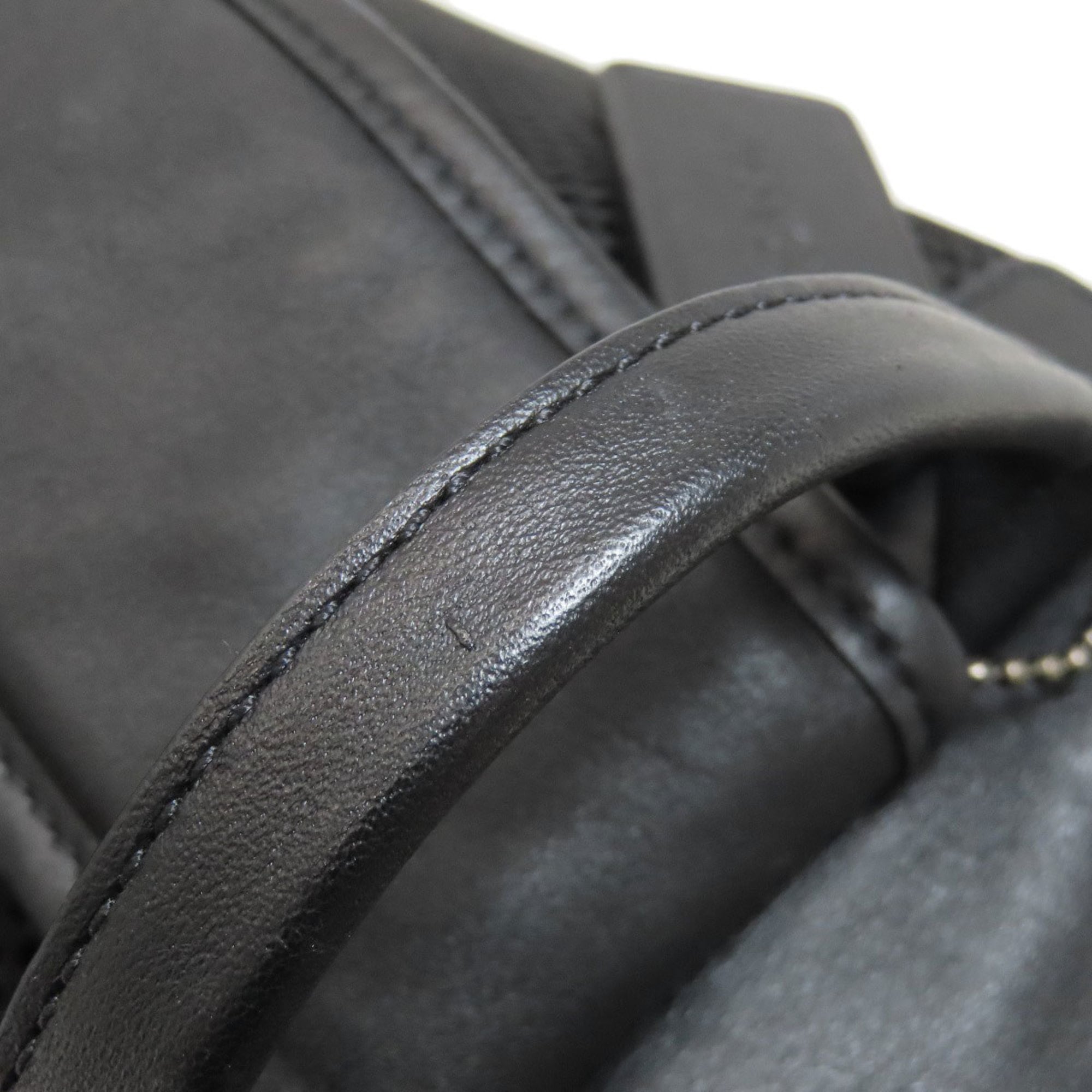Coach Black Leather Sling Bag (Pre-Owned)