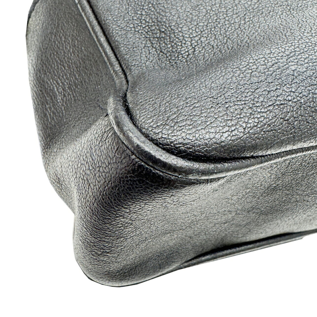 Saint Laurent Black Leather Shoulder Bag (Pre-Owned)