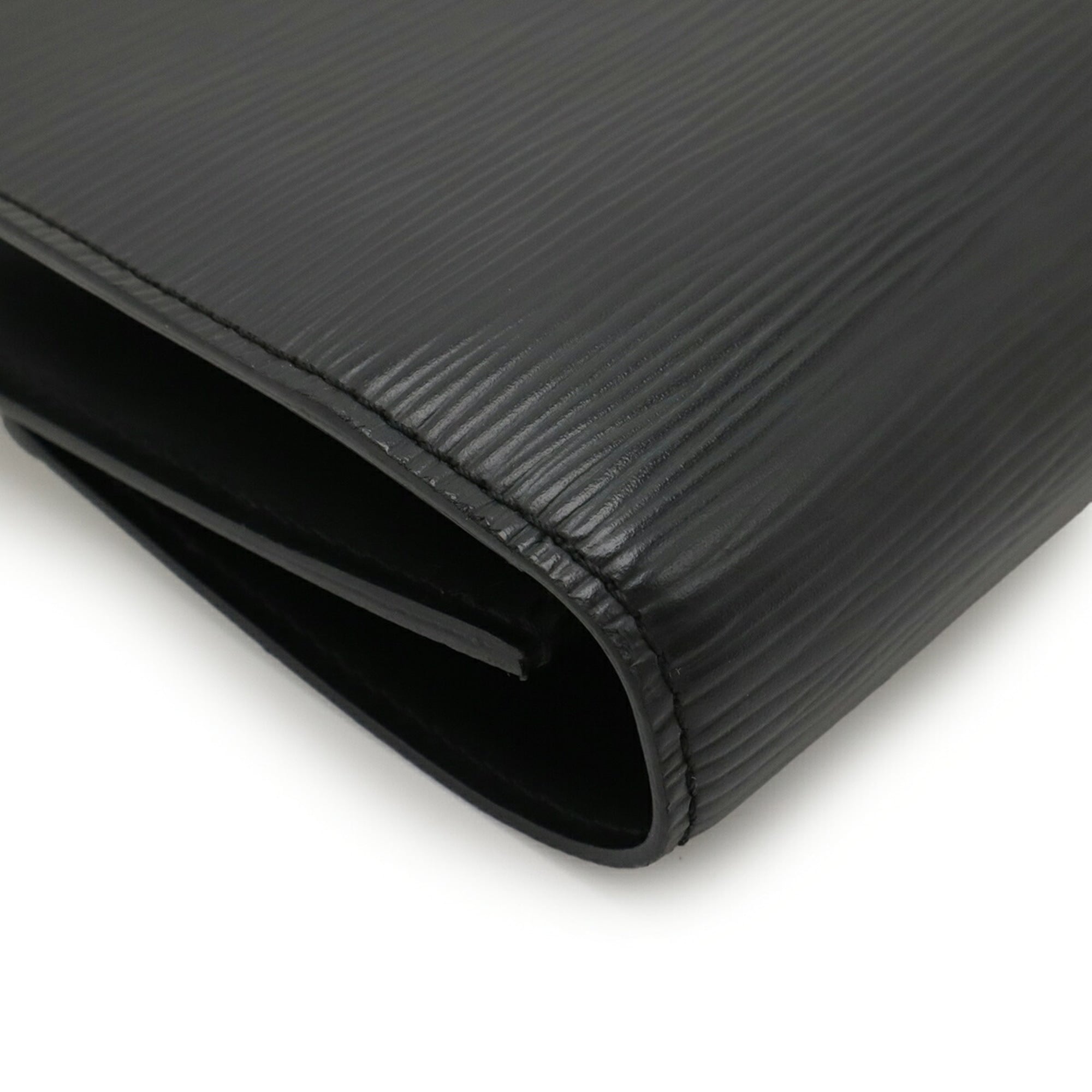 Louis Vuitton Epi Black Noir Epi Leather Clutch Bag (Pre-Owned)