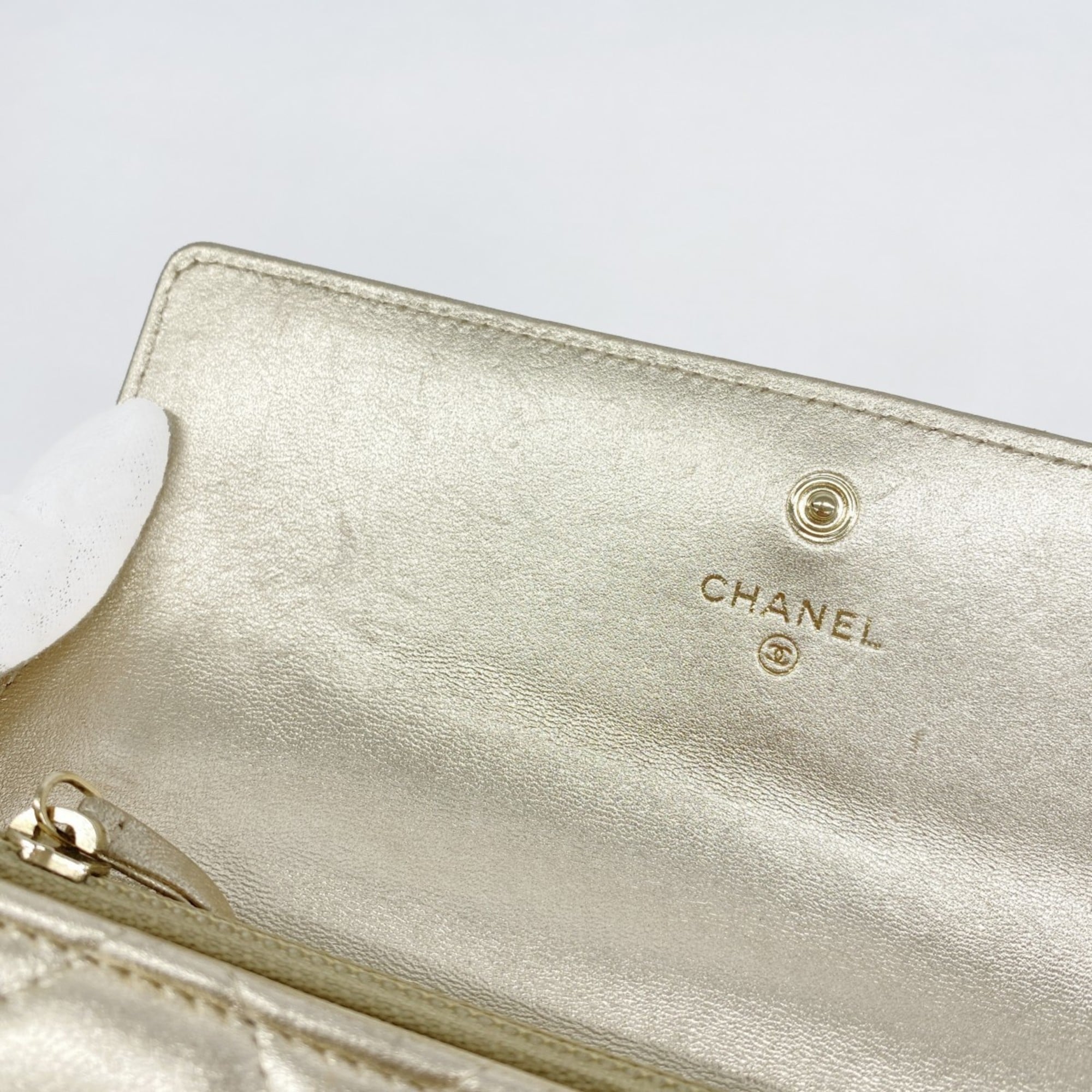 Chanel Gold Leather Long Wallet (Bi-Fold) (Pre-Owned)