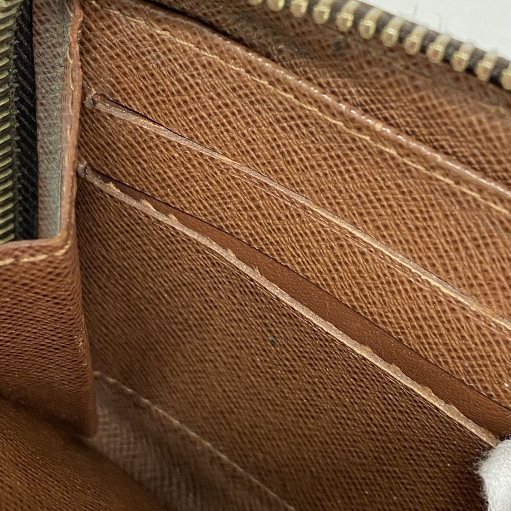 Louis Vuitton Brown Long Wallet (Bi-Fold) (Pre-Owned)